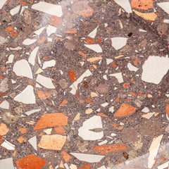Tavolino basso Brut Terrazzo (Finitura: marrone/marrone)