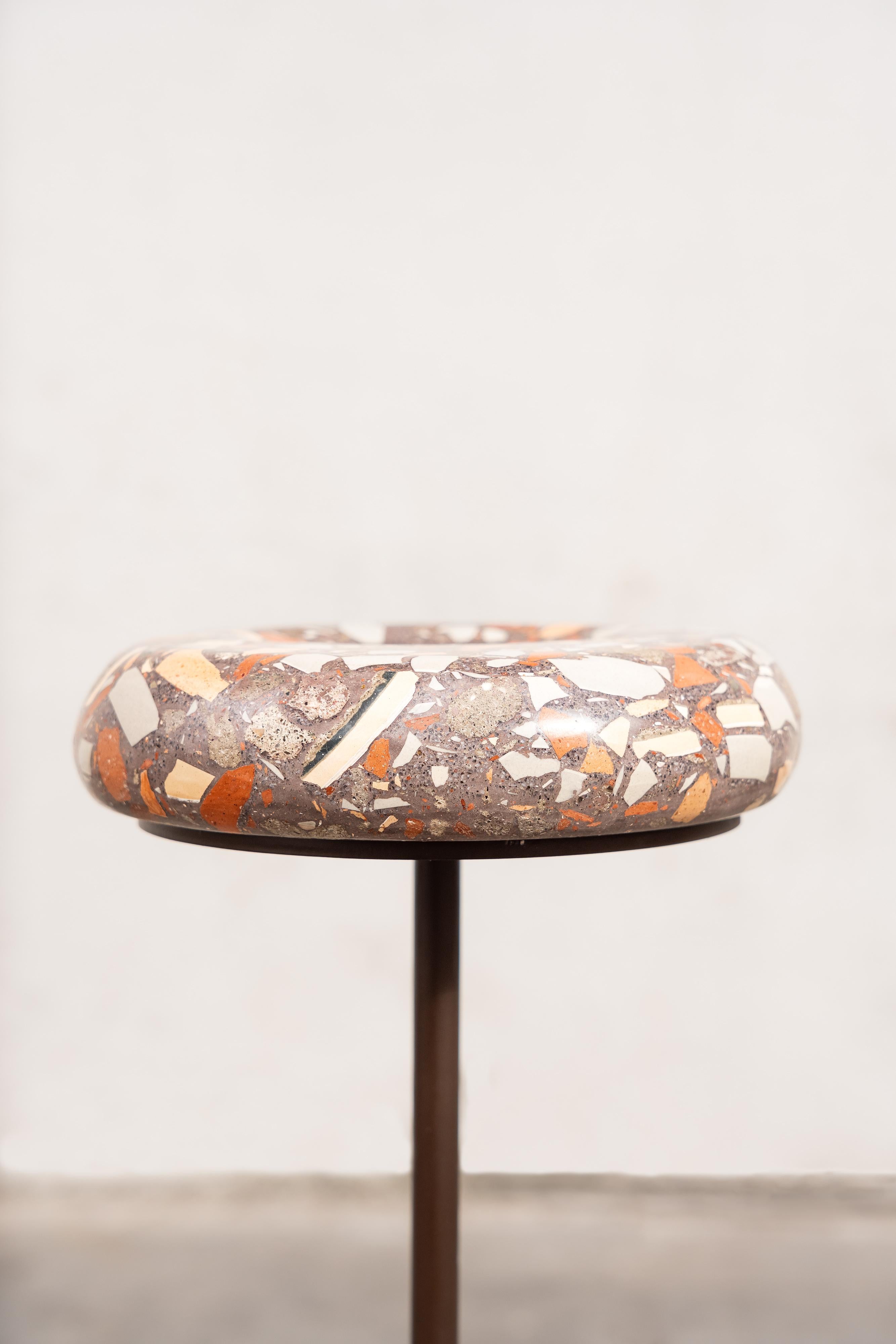 Brut Terrazzo Low Side Table en vente 4