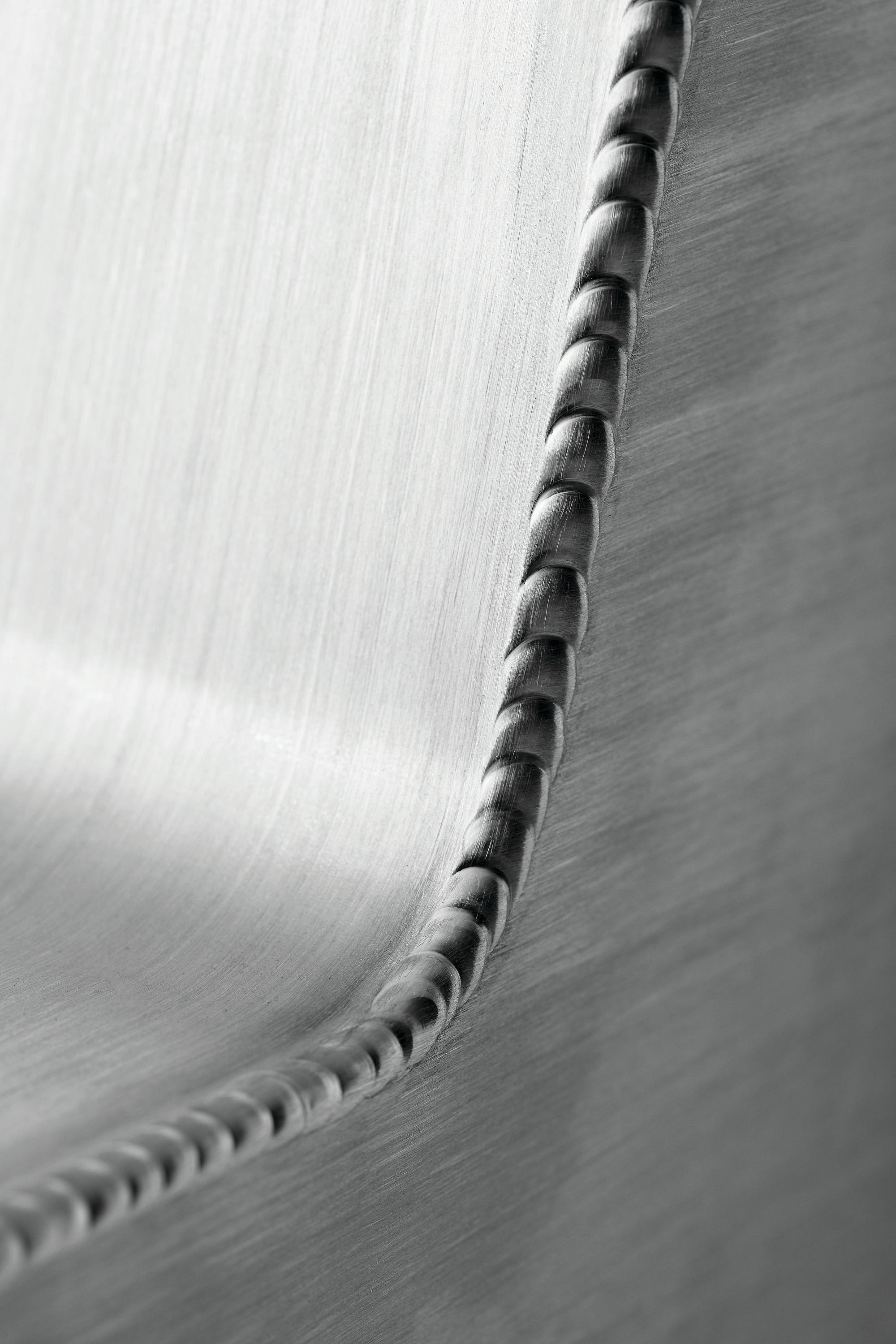 Postmoderno Brutal Chair by Alexander Lotersztain in vendita