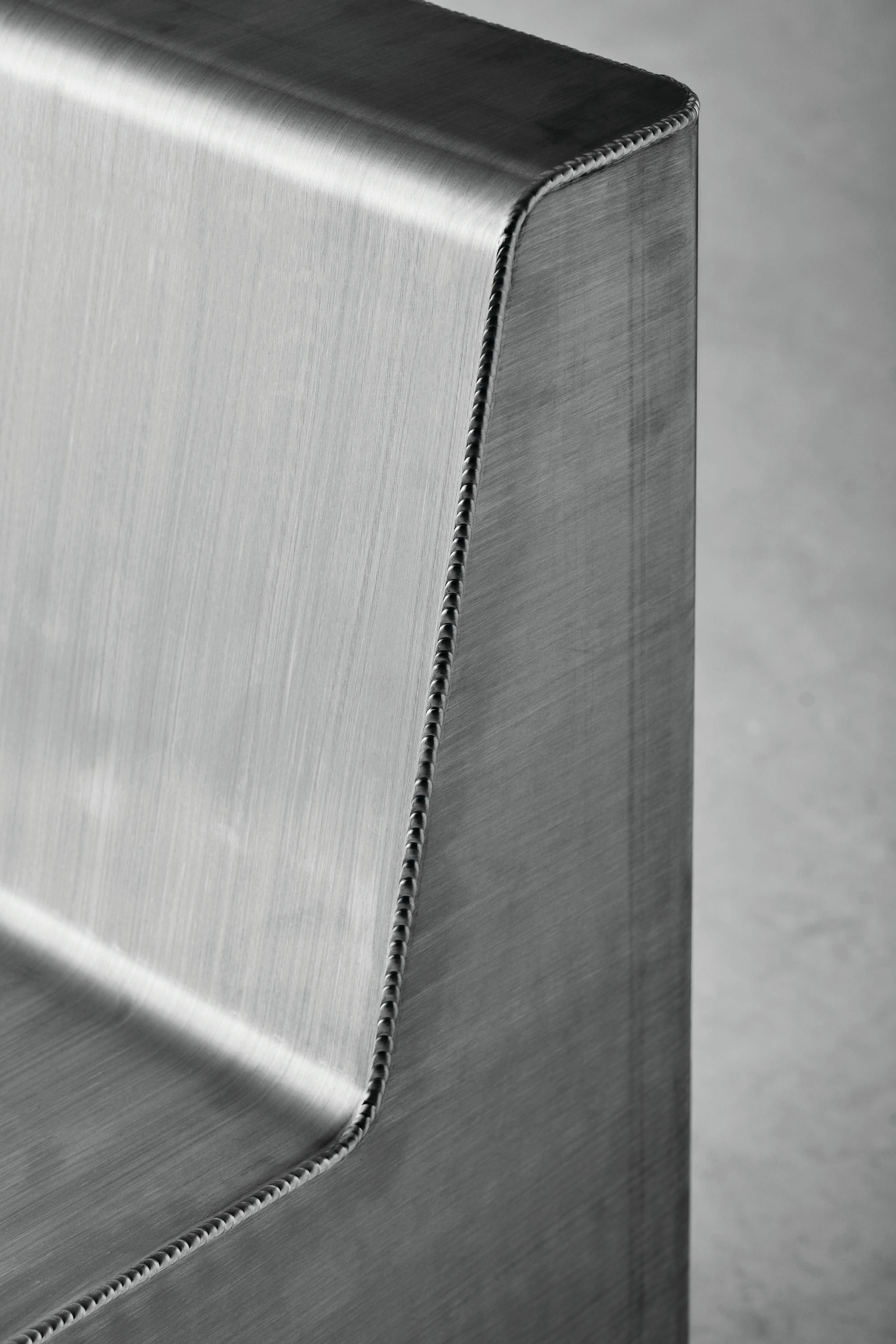 Australiano Brutal Chair by Alexander Lotersztain in vendita