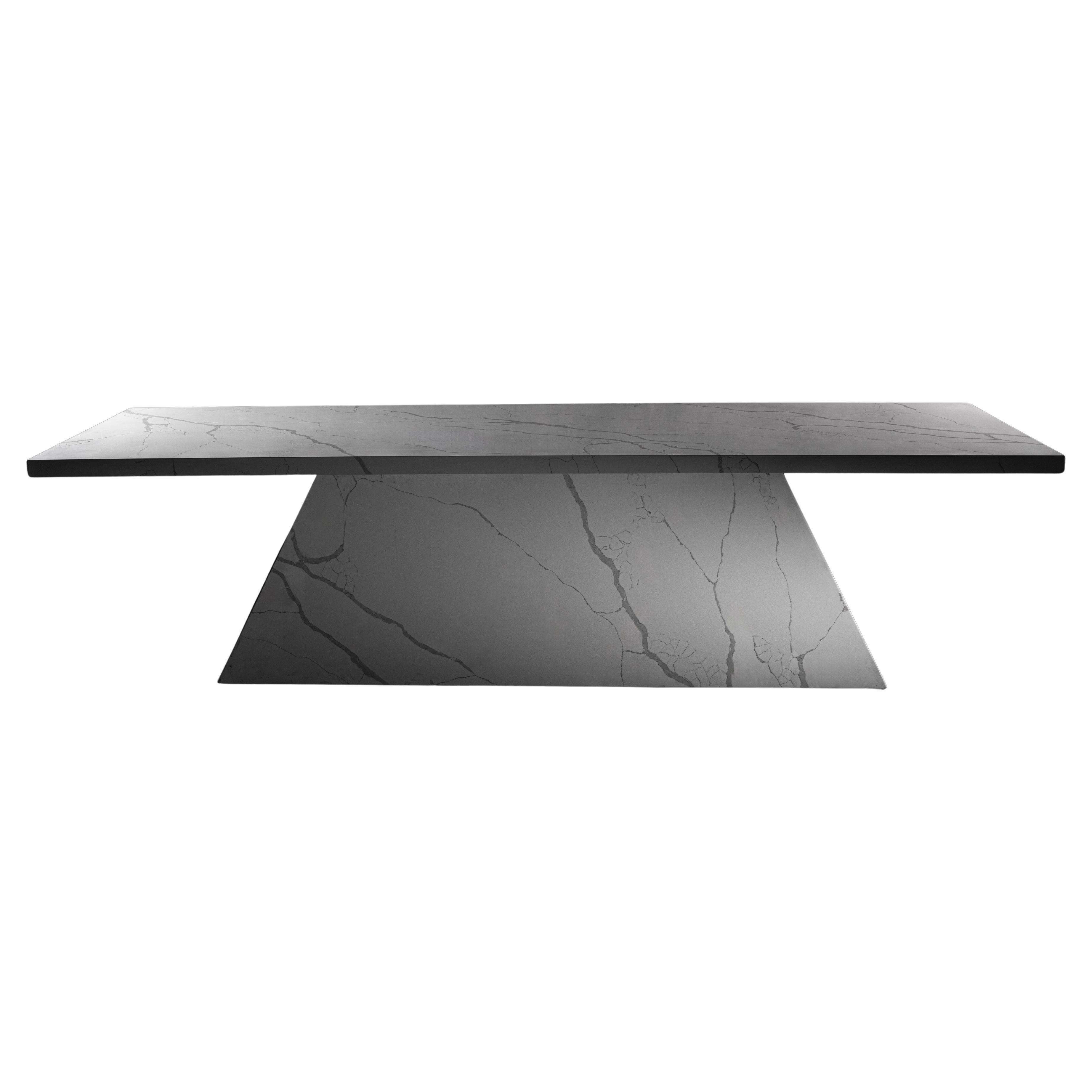 Table de salle à manger rectangulaire Brutal en quartz par No Age Studio en vente