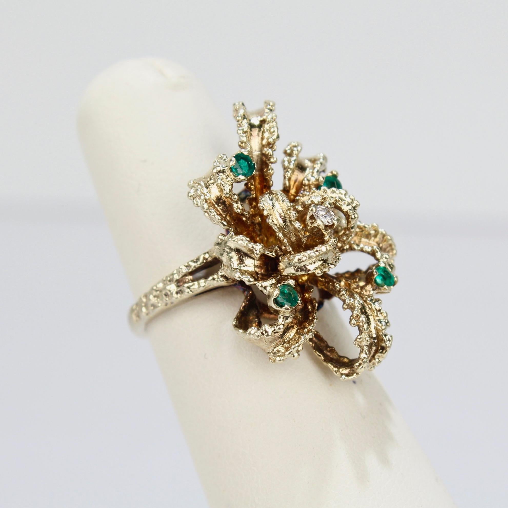 Brutalist 14 Karat Gold Emerald and Diamond Bow Form Cocktail Ring For Sale 1