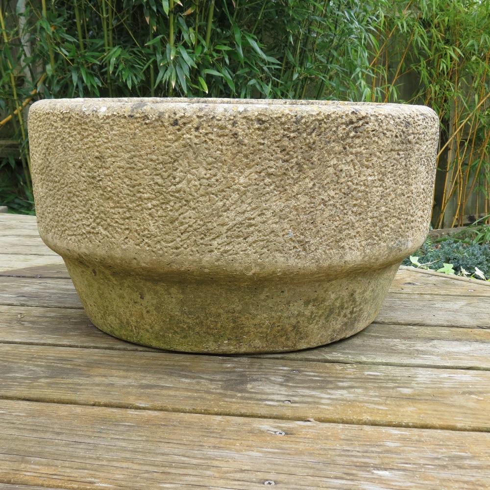 Machine-Made Brutalist 1970s Concrete Garden Planter Plant Pot by Willow Lodge Crafts Glos For Sale