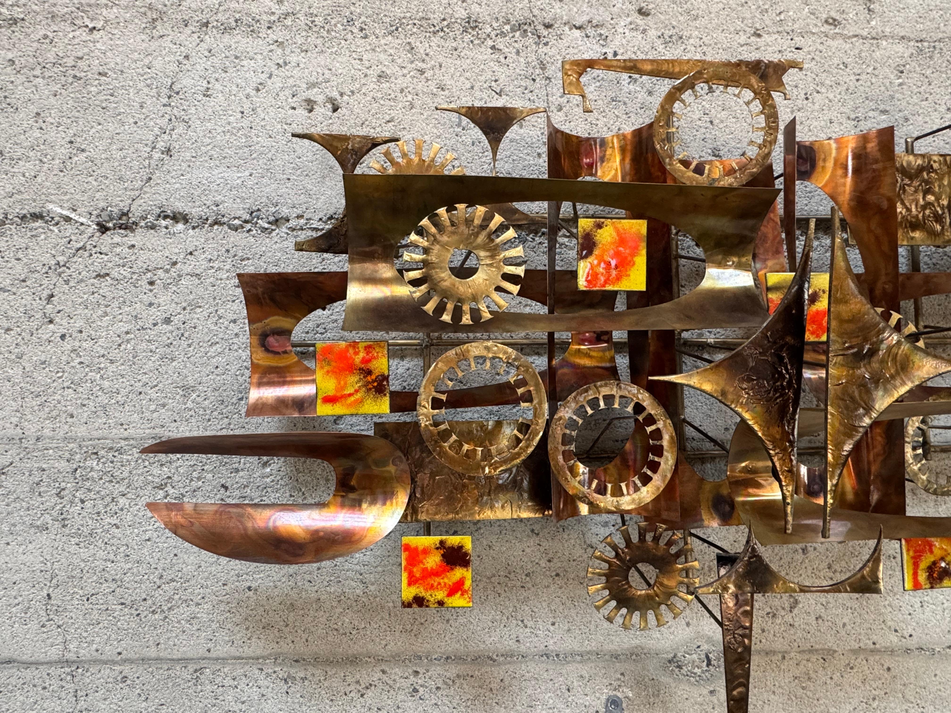 Brutalistische abstrakte Wandskulptur von William Vose (Brutalismus) im Angebot