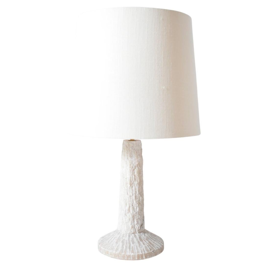 Brutalist alabaster table lamp, 1960s. For Sale
