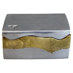 Boîte brutaliste en aluminium et en laiton par David Marshall