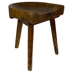 Brutalist antique farmhouse rustic milking tripod stool, Dutch 19th century
