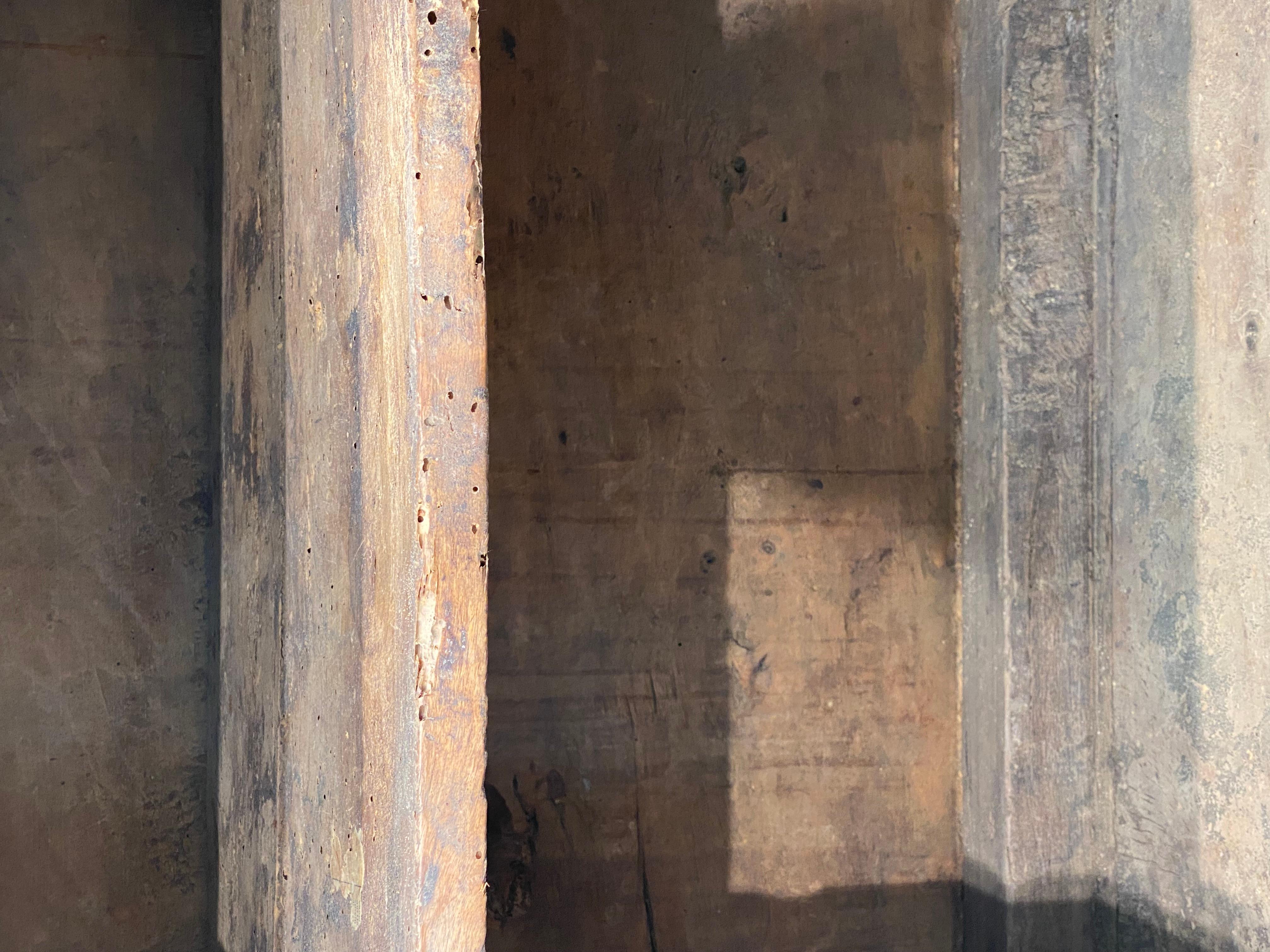 Brutalista , Antiguo Armario Español en venta 10