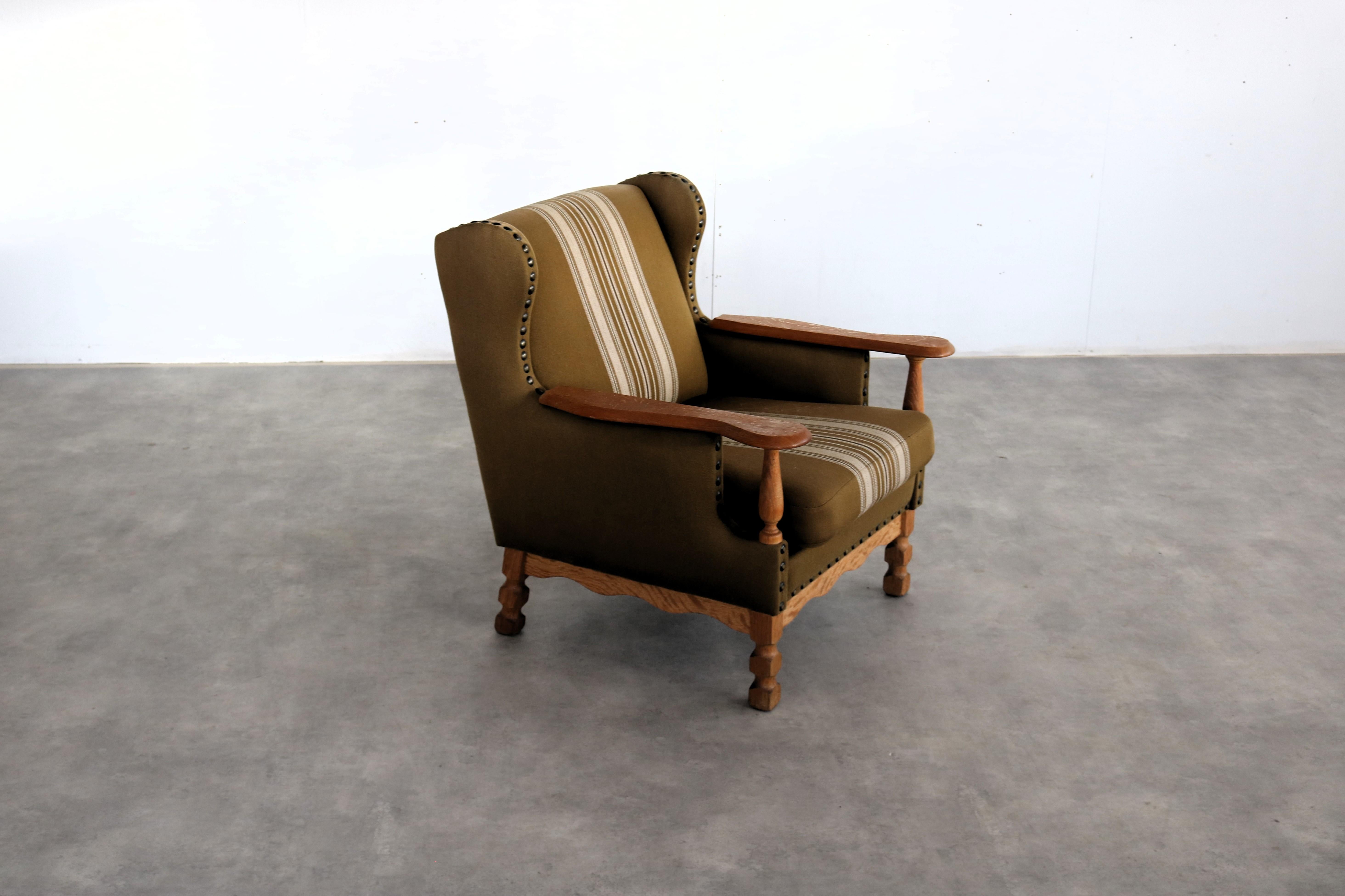 Fauteuils brutalistes  fauteuils  1960s  Danois en vente 9