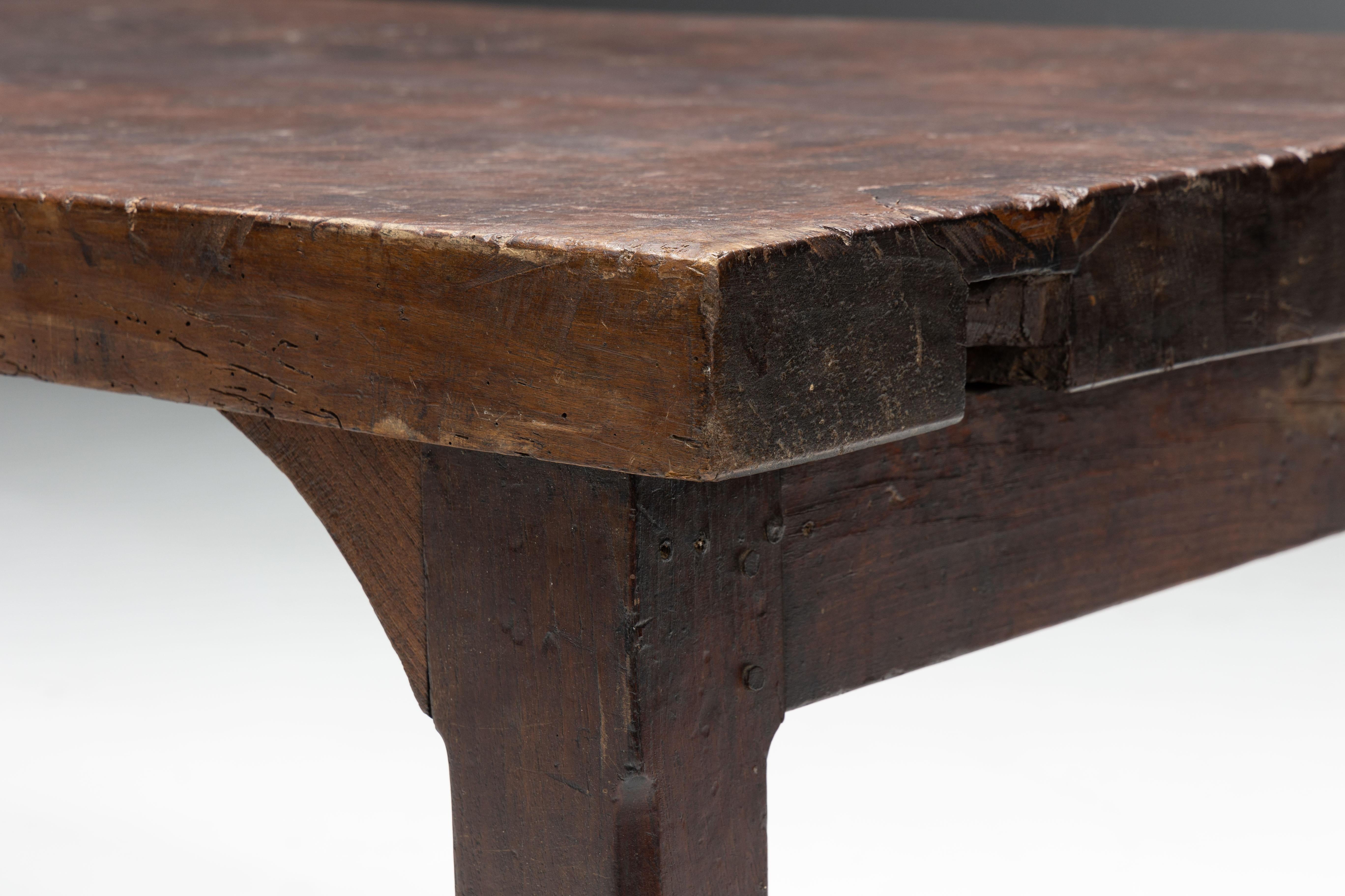 XIXe siècle Table à manger Populaire d'art brutaliste, France, 19ème siècle en vente