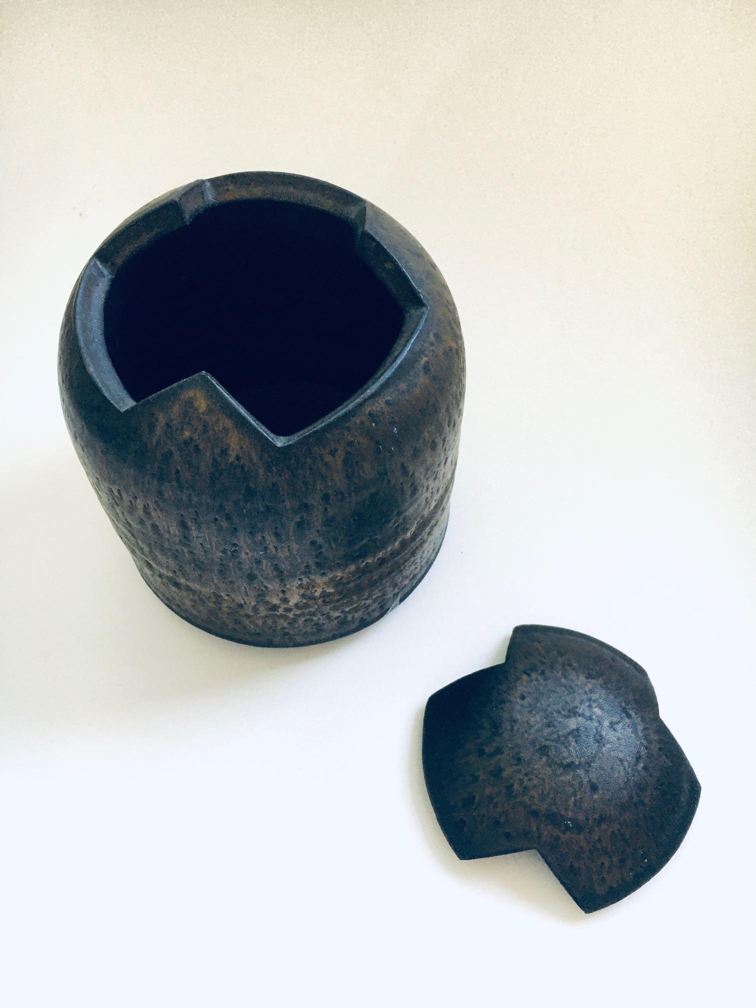 Ceramic Brutalist Art Studio Pottery Lidded Jar Pot by Jaan Mobach, Netherlands 1960's For Sale