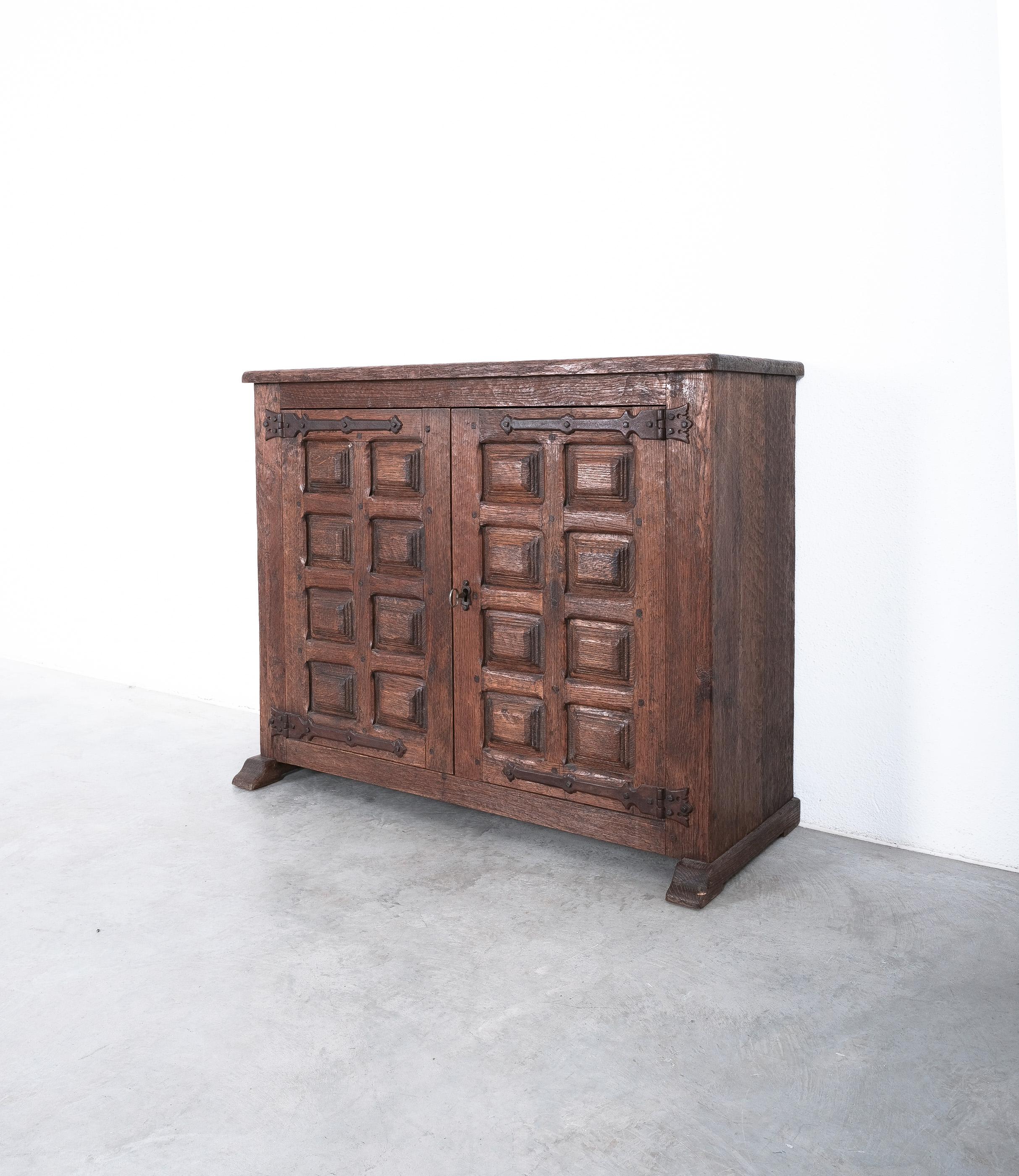 Hand-Carved Brutalist Artisan Oak Cabinet or Sideboard With Carved Details, 1940 France For Sale