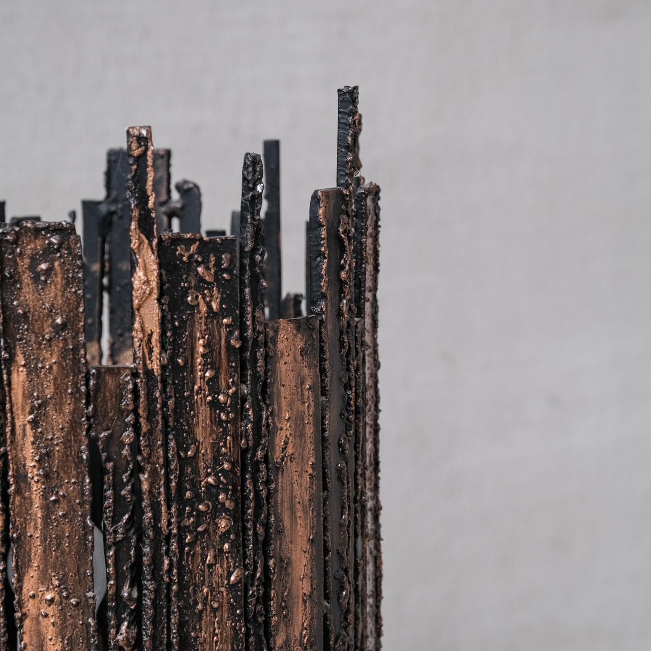 Fine XX secolo Lampada da terra brutalista in metallo di metà secolo realizzata da un artista in vendita