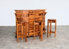 Bar/Theke im brutalistischen Stil aus Kiefernholz