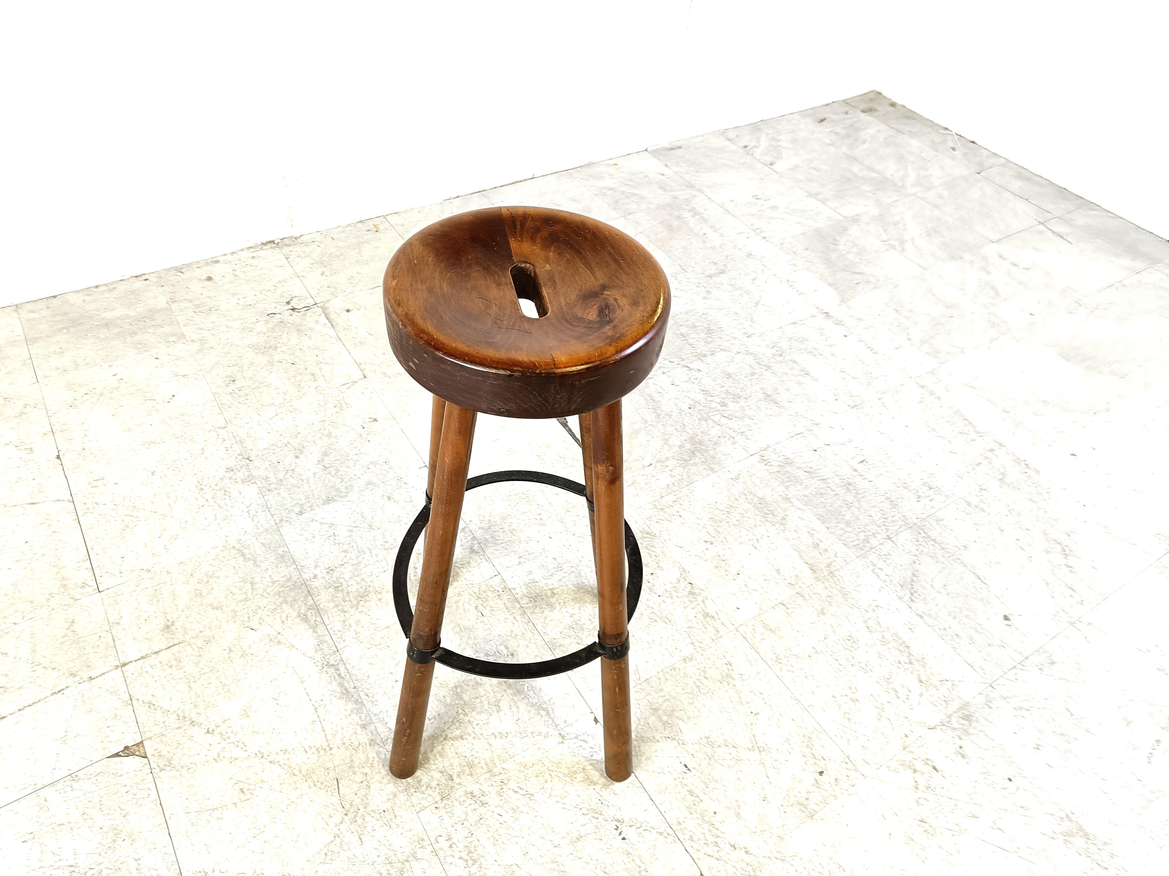Brutalist bar stool, 1960s For Sale 4