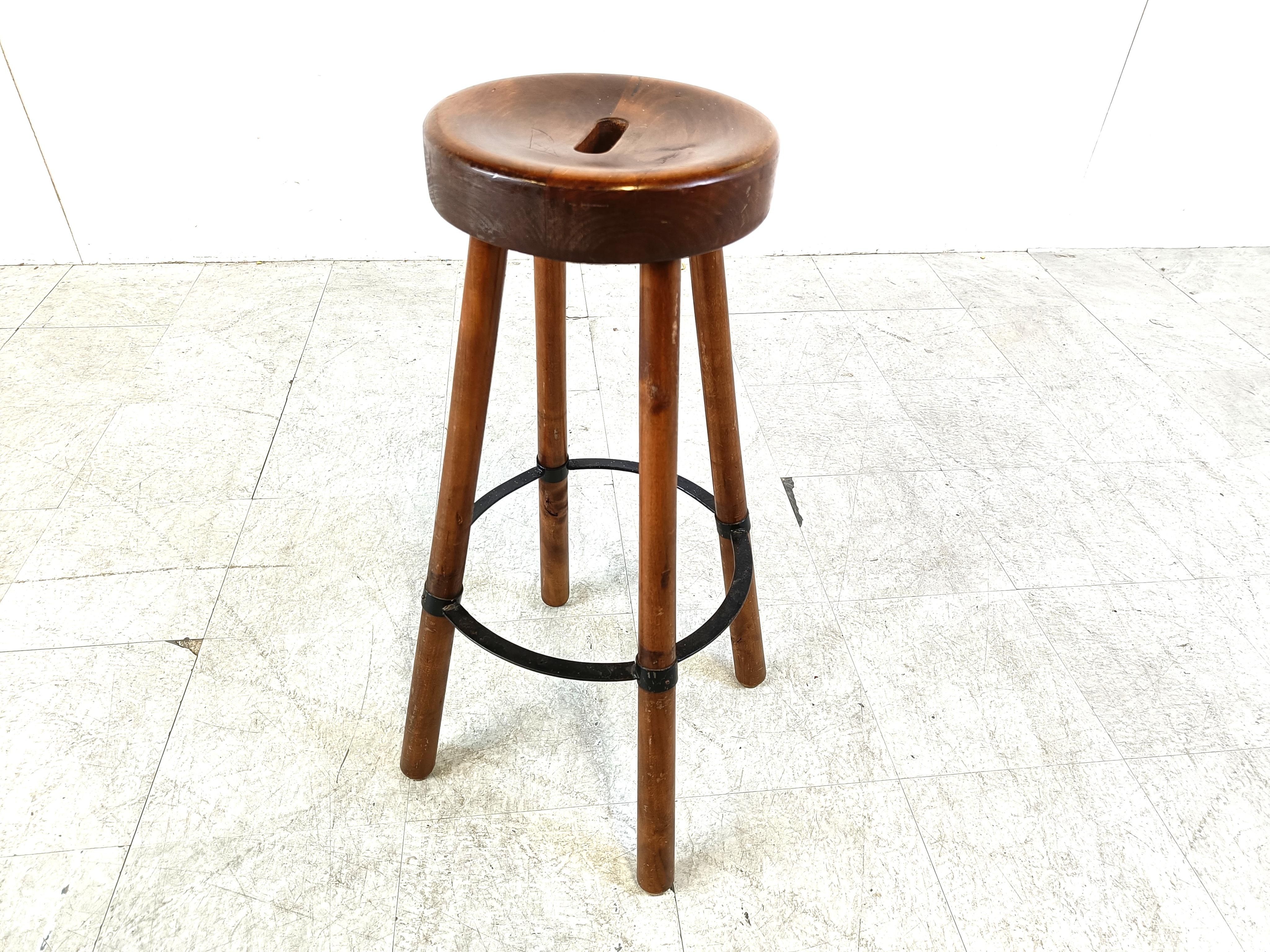 Brutalist bar stool, 1960s For Sale 3