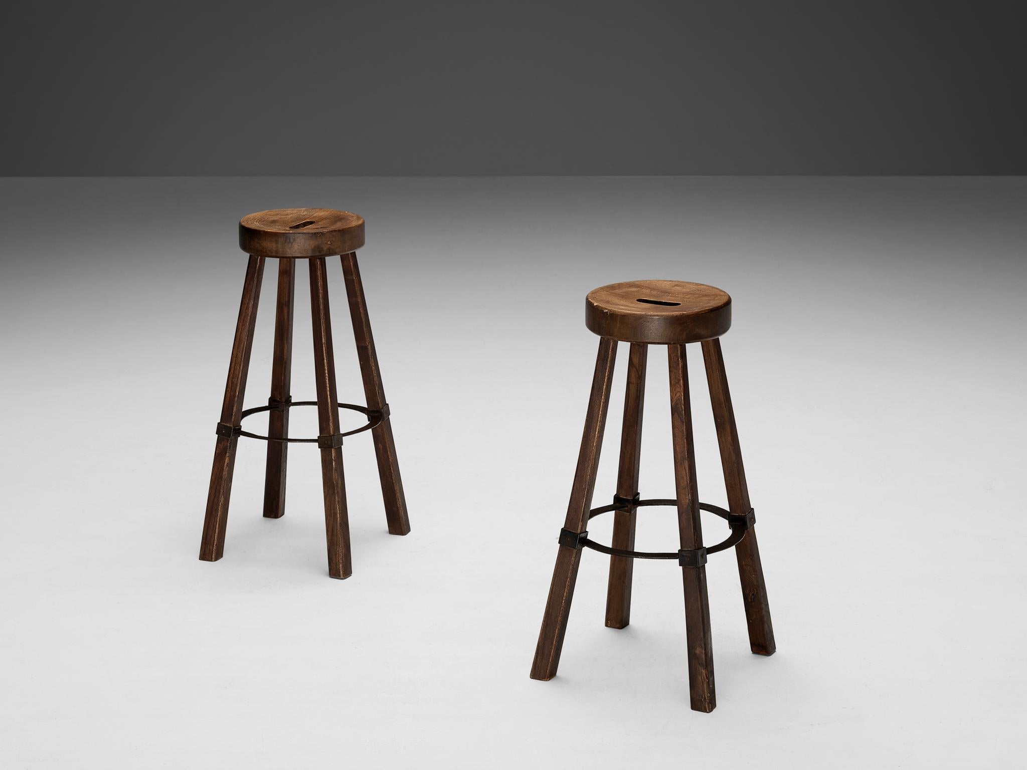 Brutalist Bar Stools in Wood and Steel Detailing  For Sale 4