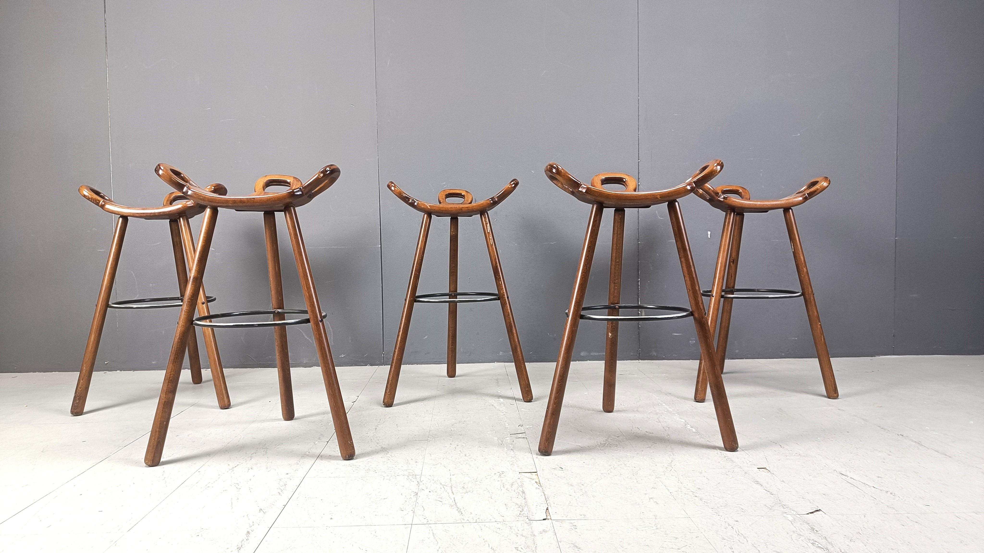 Ensemble de 5 tabourets de bar brutalistes - années 1960 en vente 3