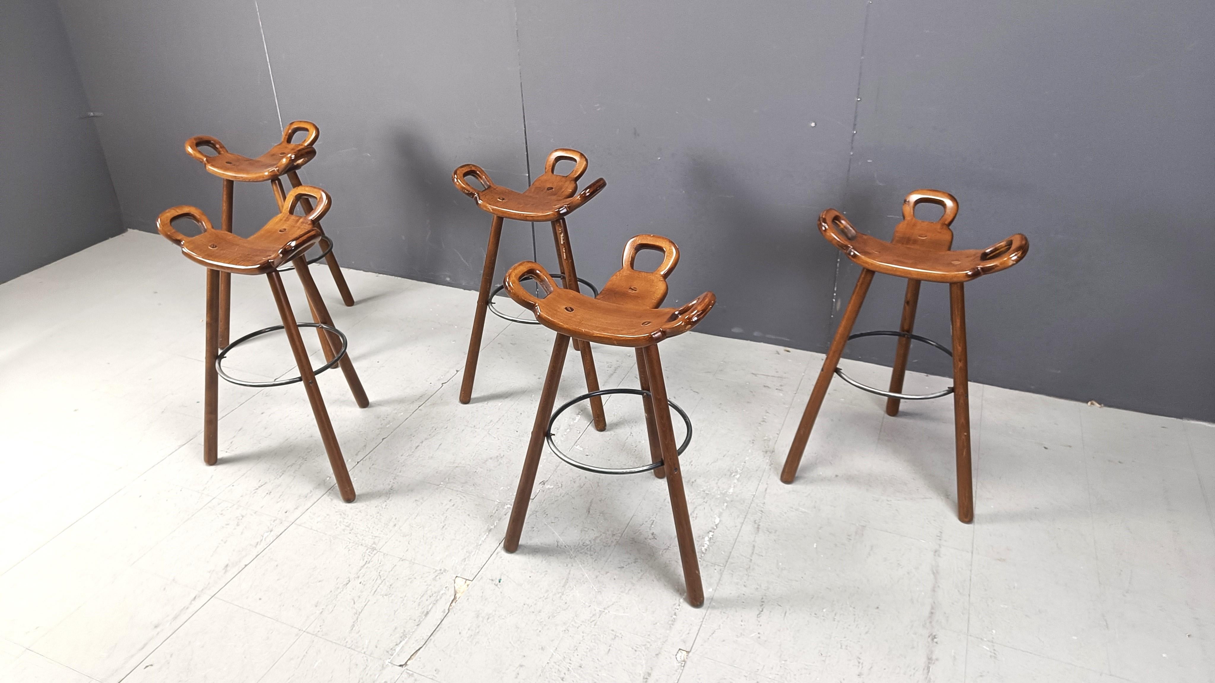 Ensemble de 5 tabourets de bar brutalistes - années 1960 en vente 1
