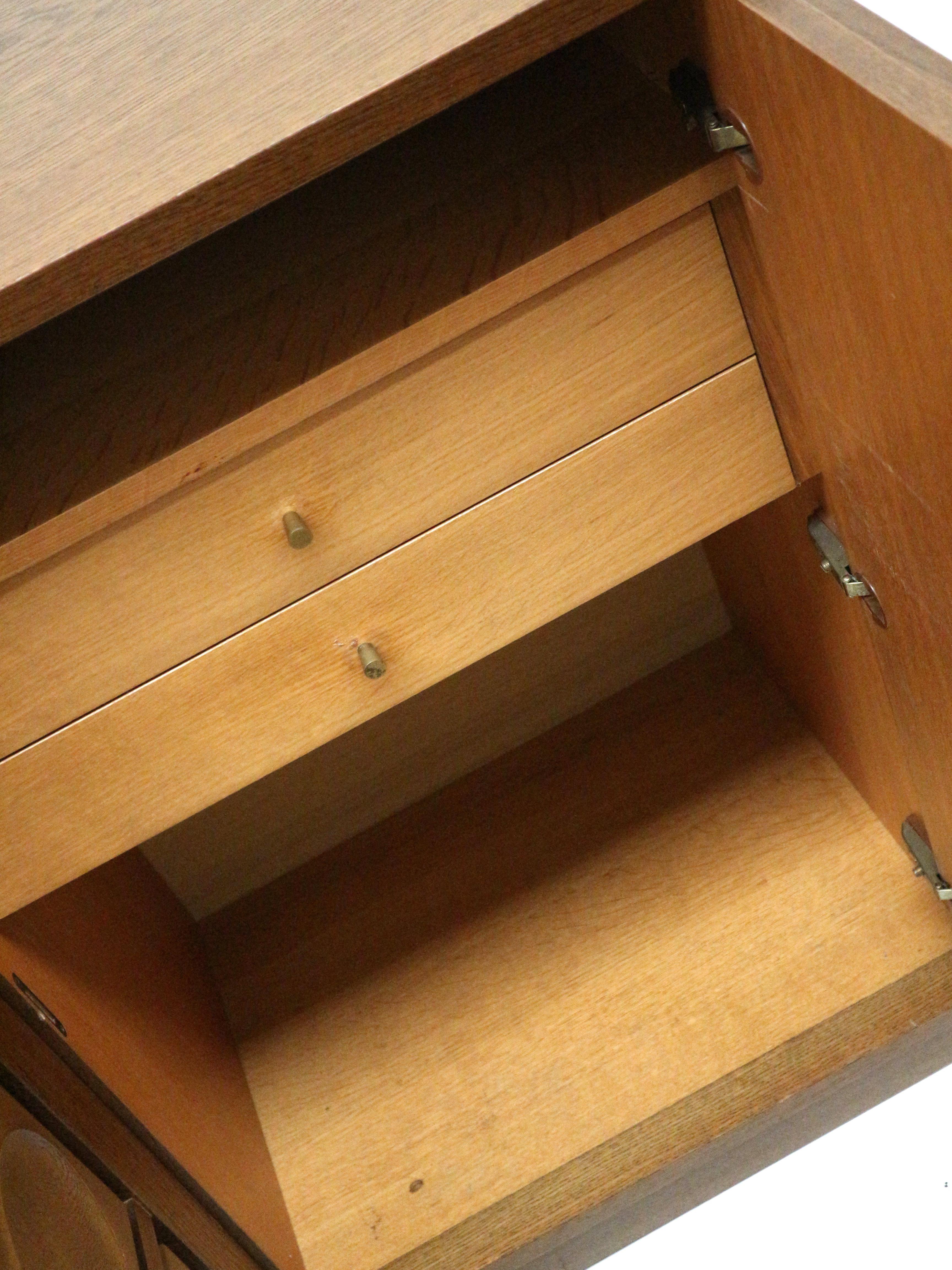 Brutalist Belgian sideboard by Gerhard Bartels from the 1970s For Sale 1