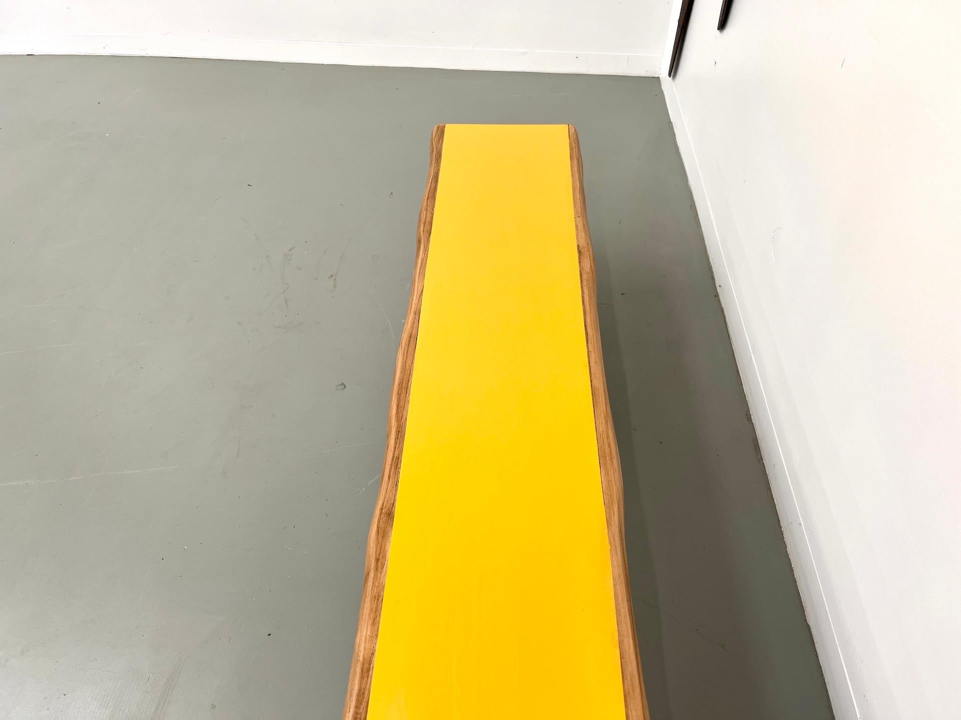 Banc brutaliste, inspiré par l'esprit d'Olavi Hänninen. en vente 4