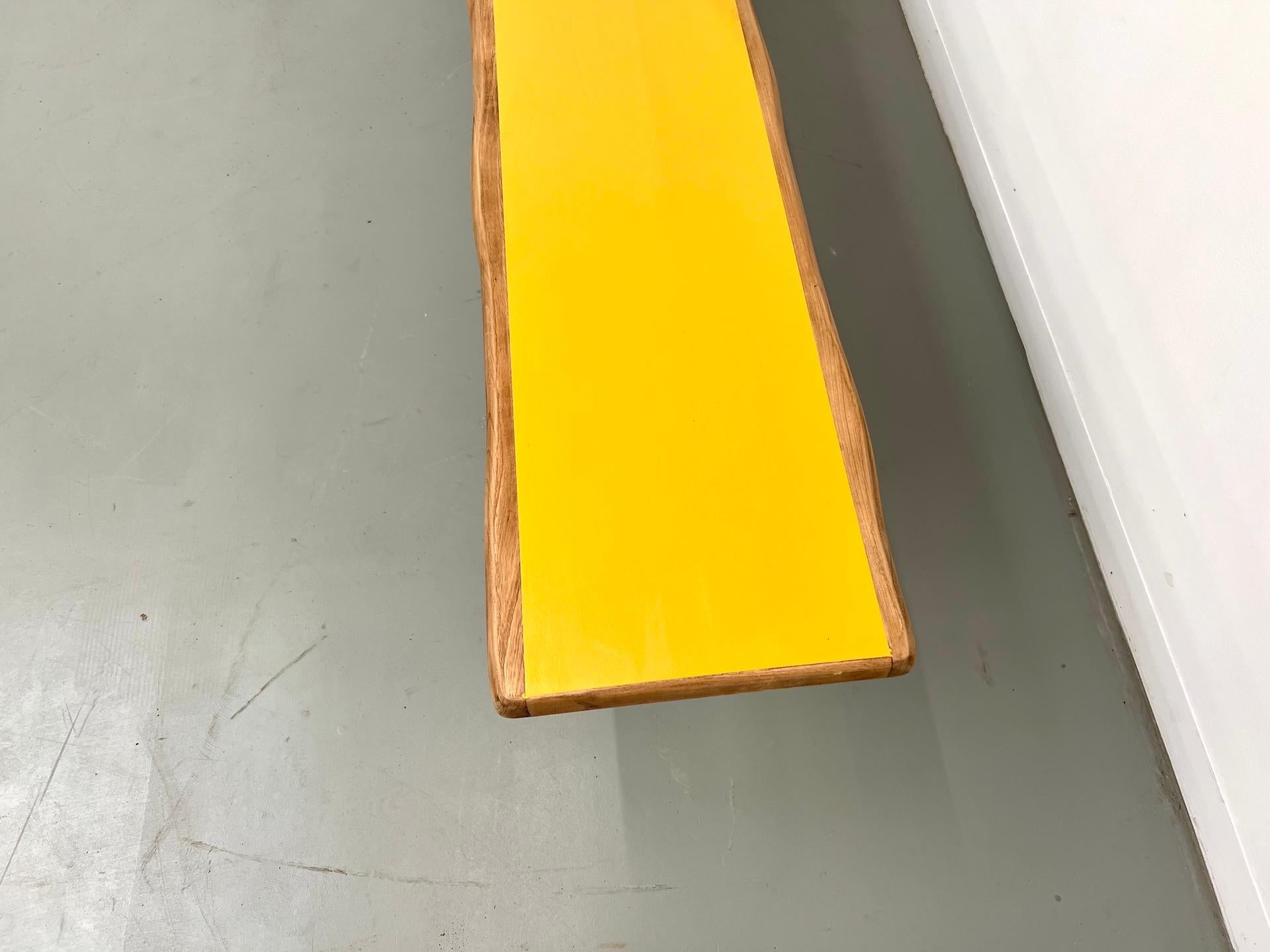 Banc brutaliste, inspiré par l'esprit d'Olavi Hänninen. en vente 6