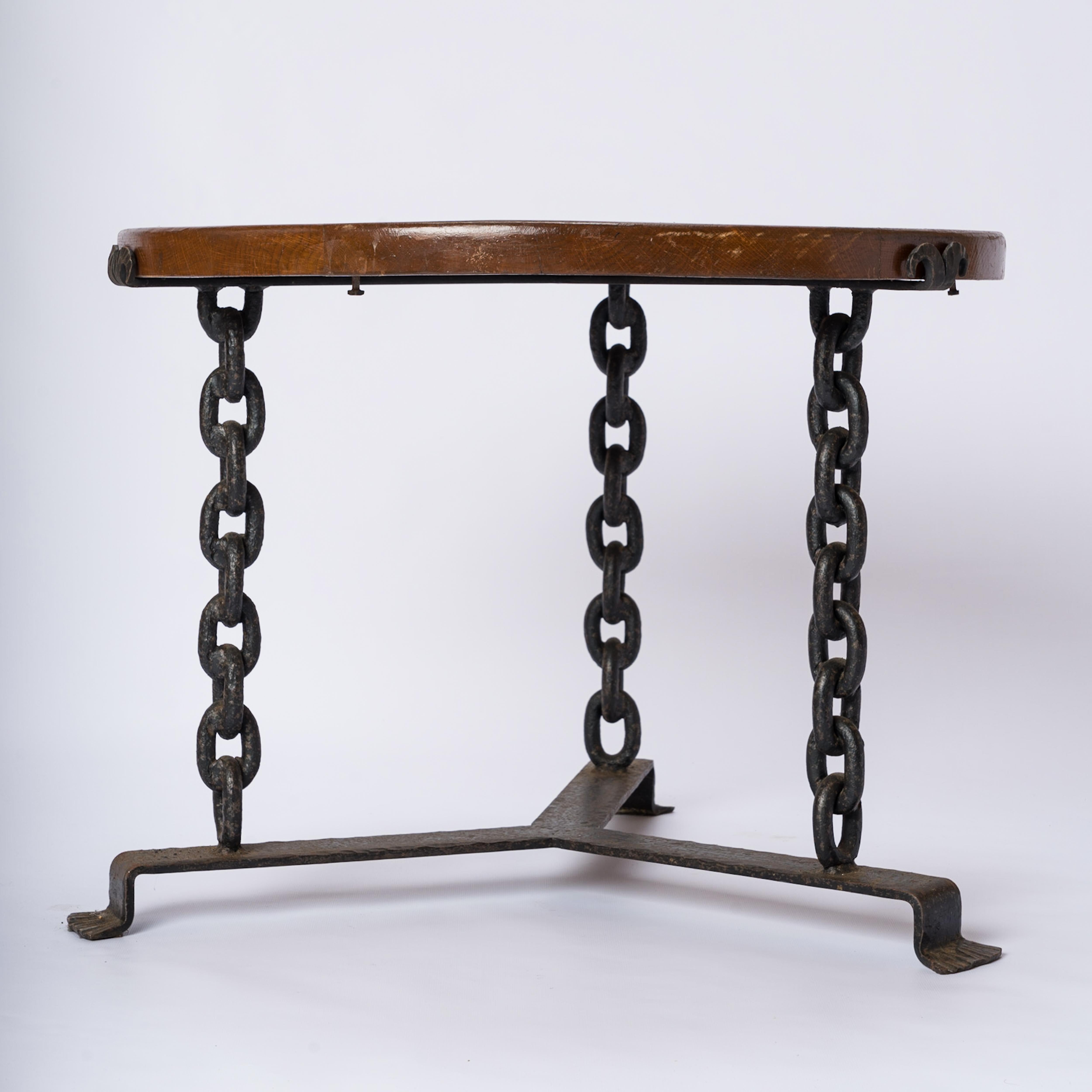 Brutalist Black Welded Chain and Solid Tinted Oak Top Side Table - France 1970s 4