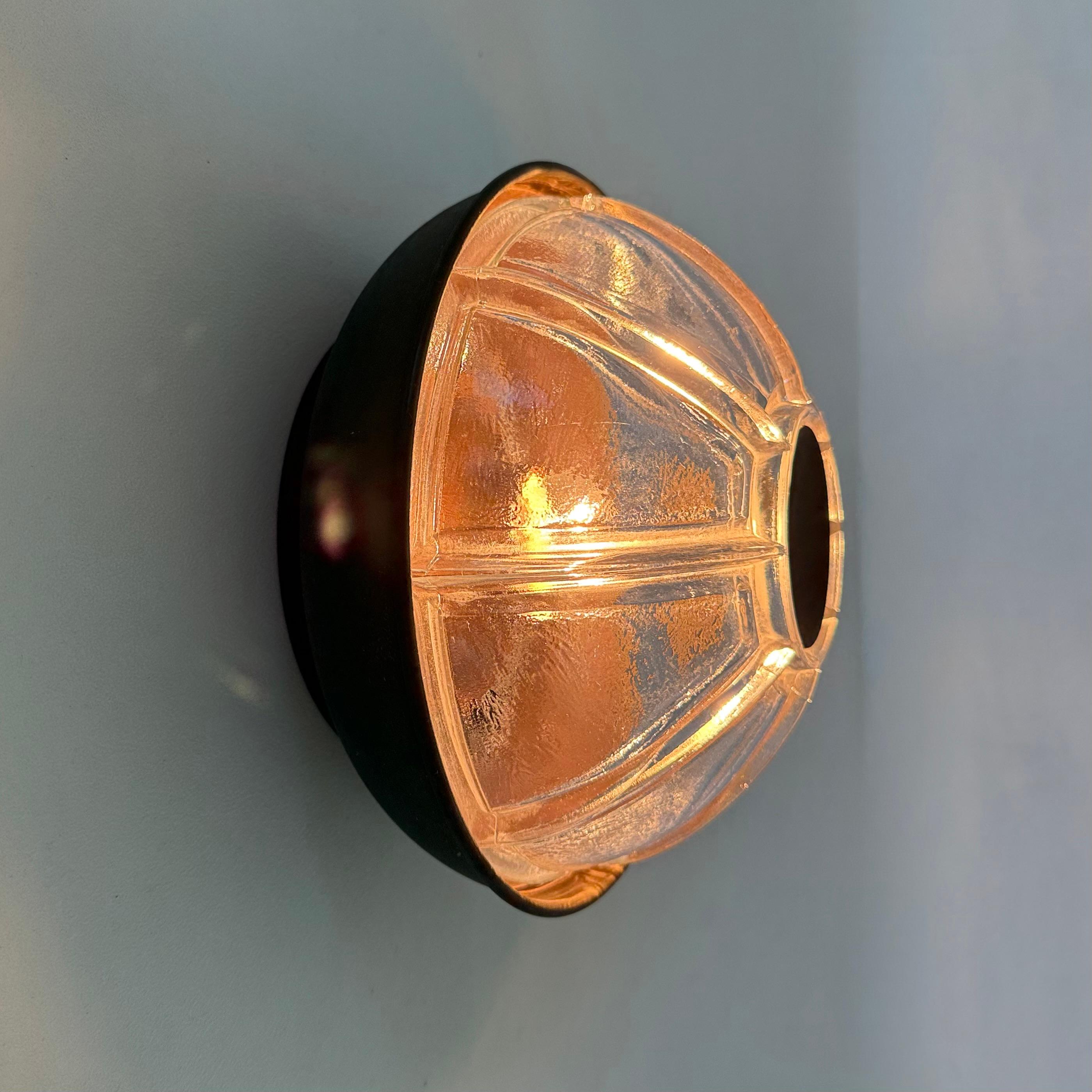 Applique brutaliste Boom en cuivre et verre de Bega Lights du Limbourg, Allemagne Bon état - En vente à Delft, NL