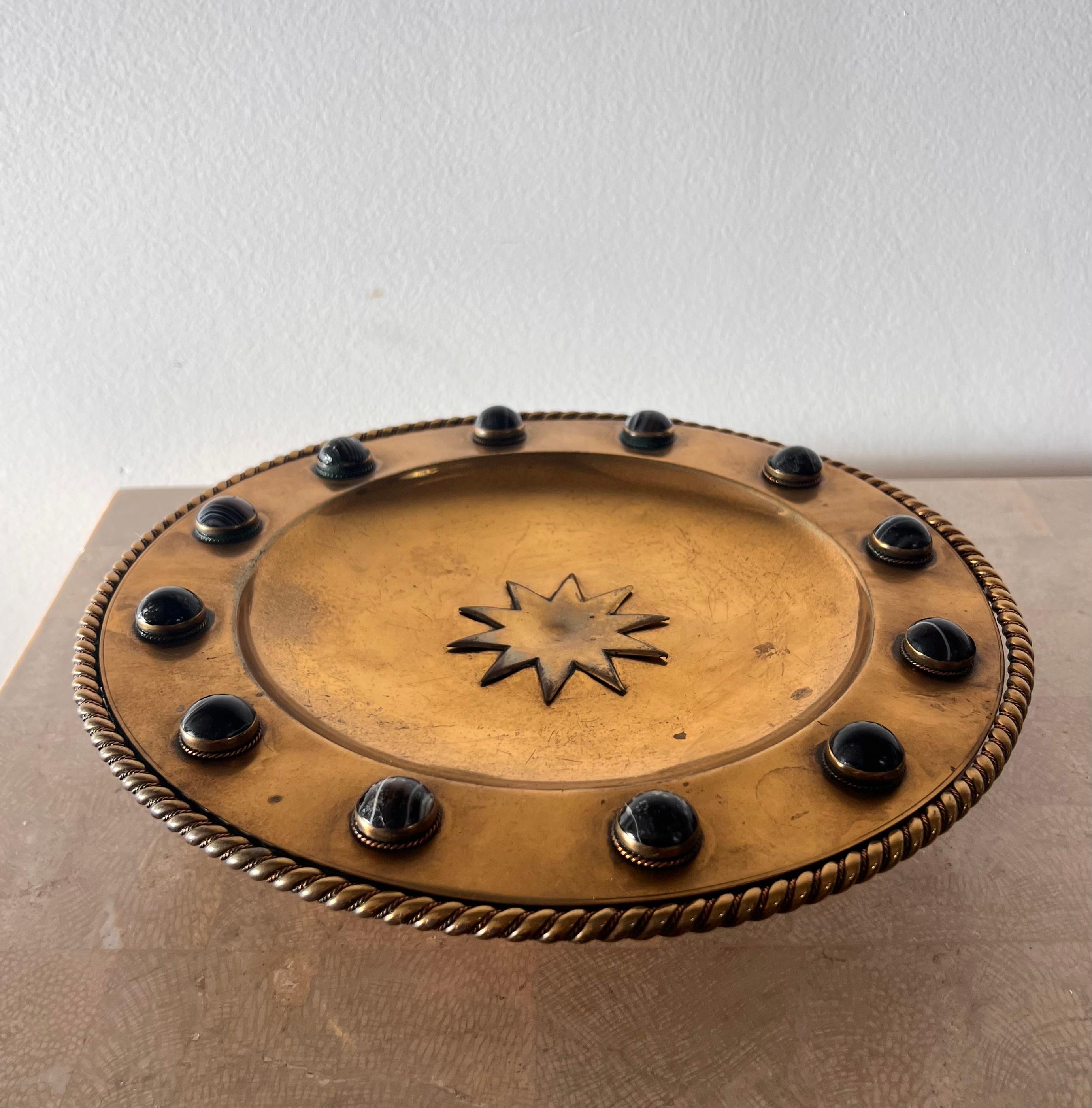 Brutalist brass platter with embossed sun and onyx appliqués, 20th century  8