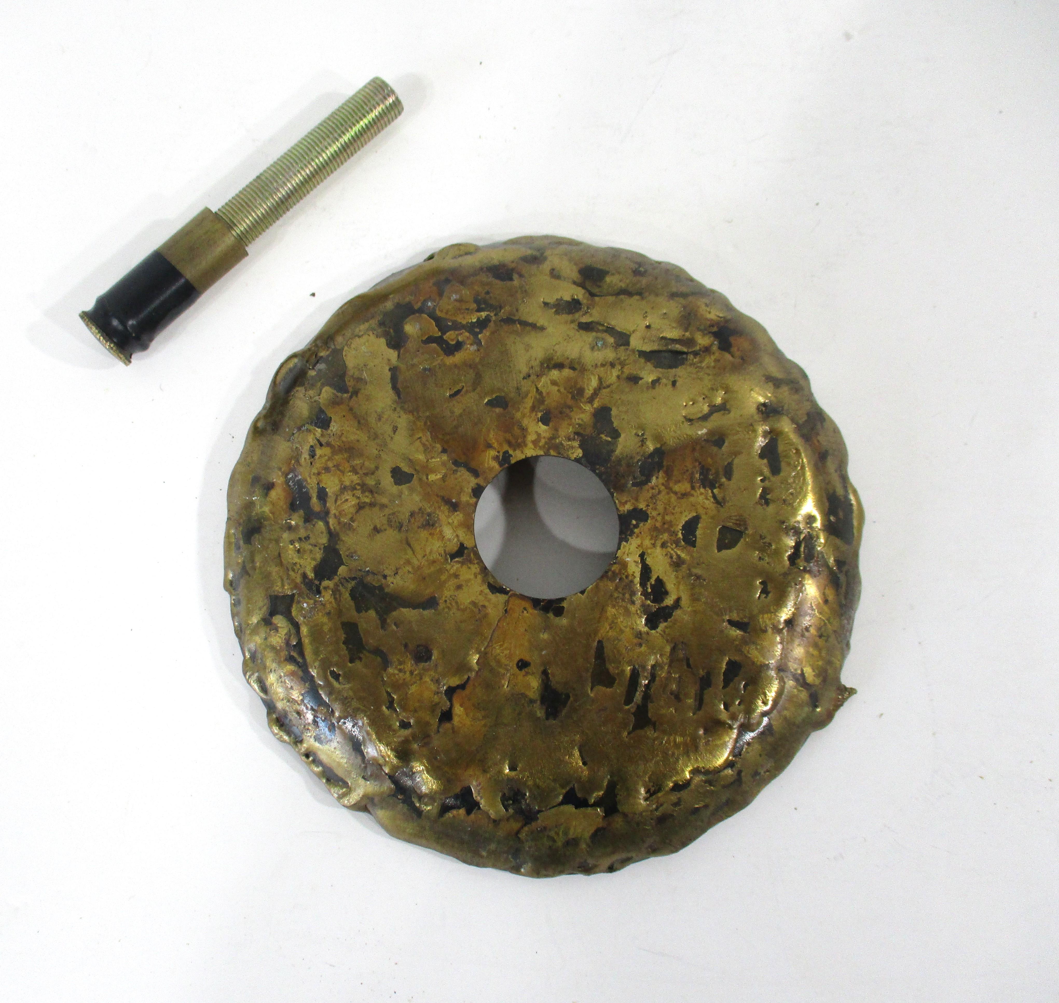 Lustre sculptural brutaliste en laiton de style Jere par Tom Greene pour Feldman en vente 4