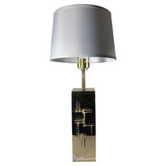 Lampada da tavolo in ottone brutalista con rilievi astratti di unghie di Laurel