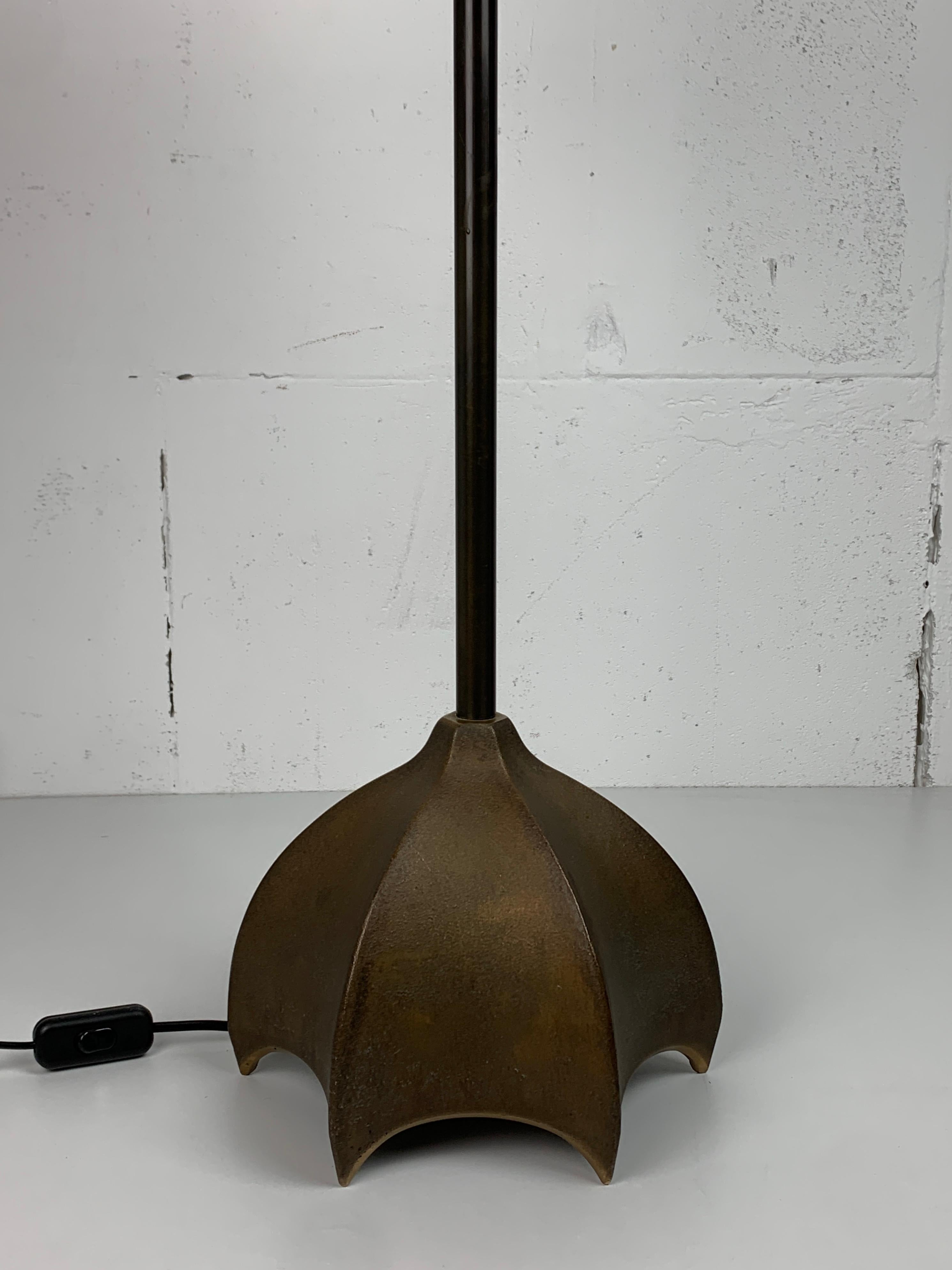 Brutalist bronze large cocoon table lamp, Dutch 1990s For Sale 1