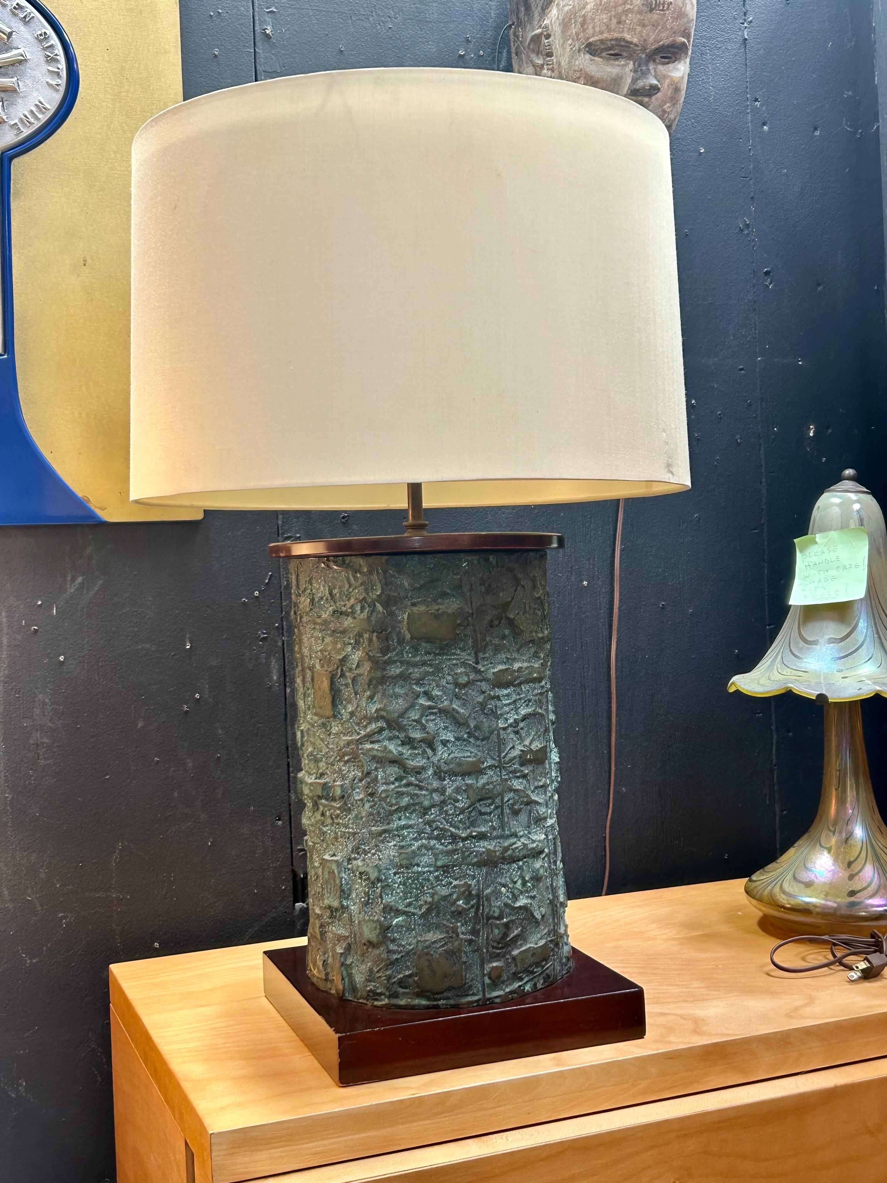 Lampada Occasionale Brutalista in Bronzo in vendita 6