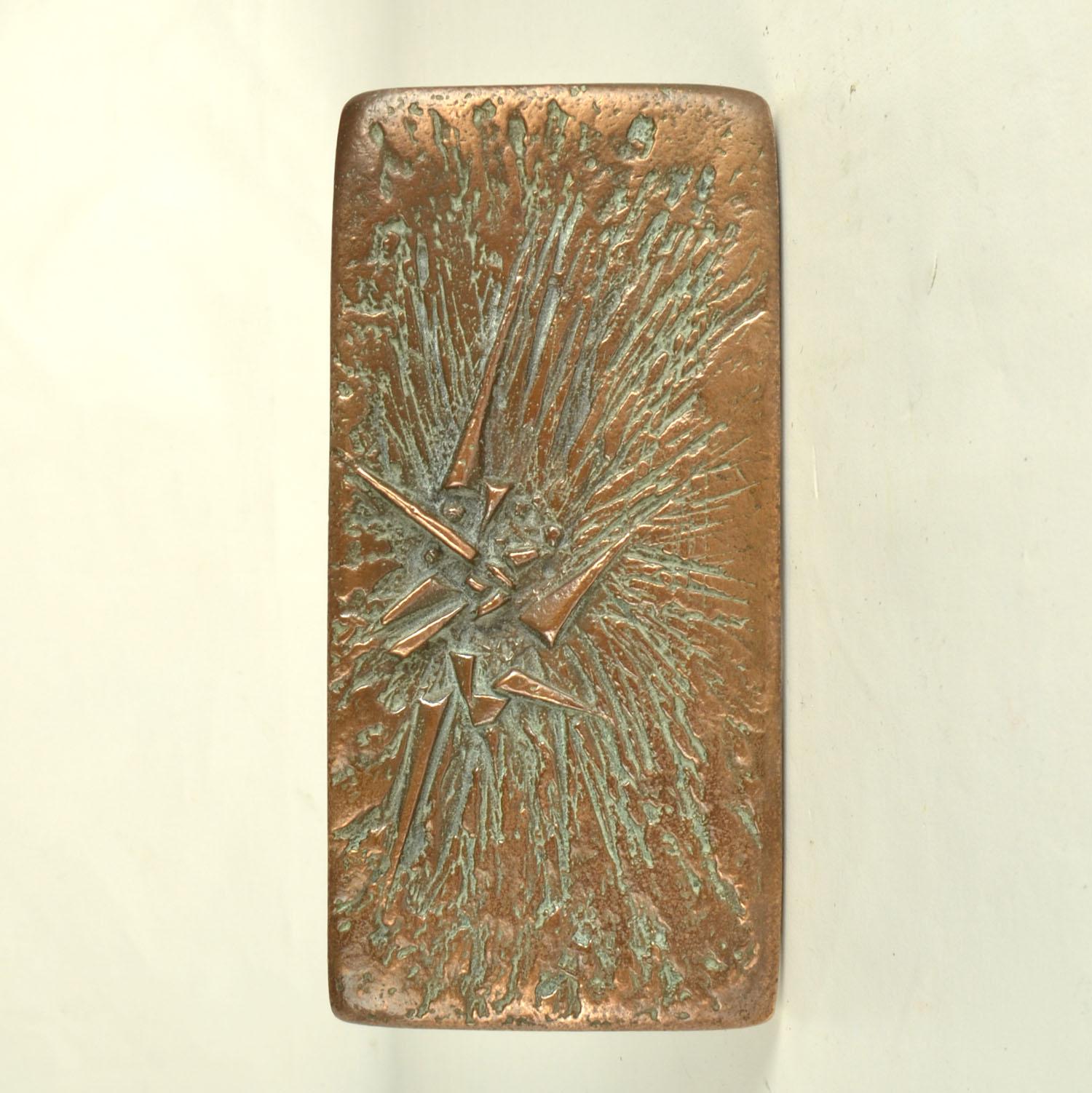 Brutalist Bronze Door Handles and Letterbox with Dynamic Relief For Sale 5