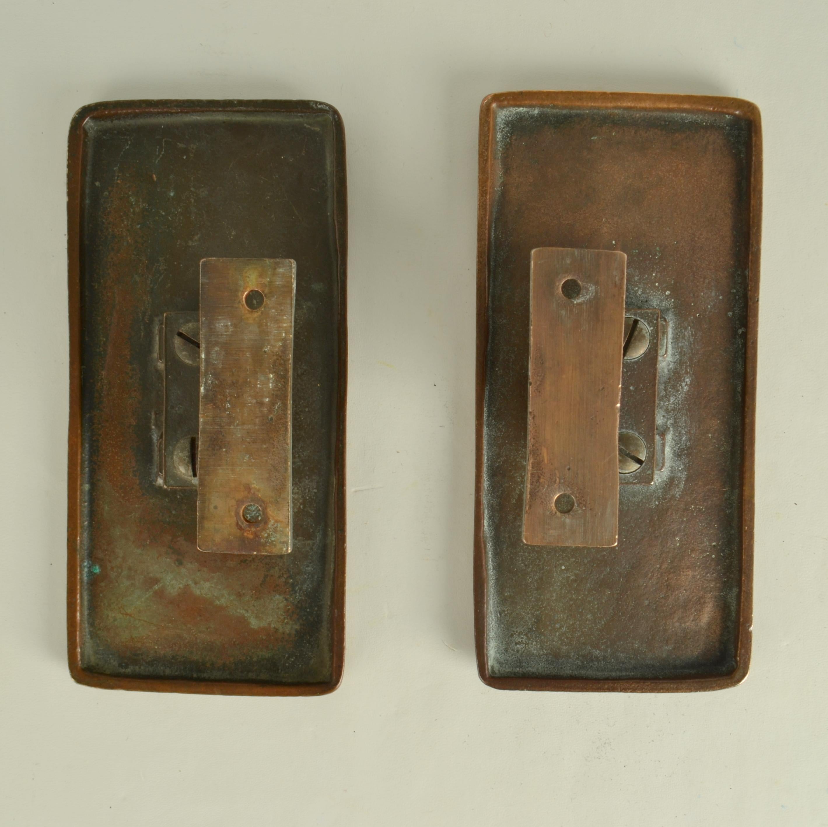 Brutalist Bronze Door Handles and Letterbox with Dynamic Relief For Sale 8