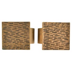 Tiradores de Bronce Brutalistas Cuadrados para Puertas con Relieve en Relieve