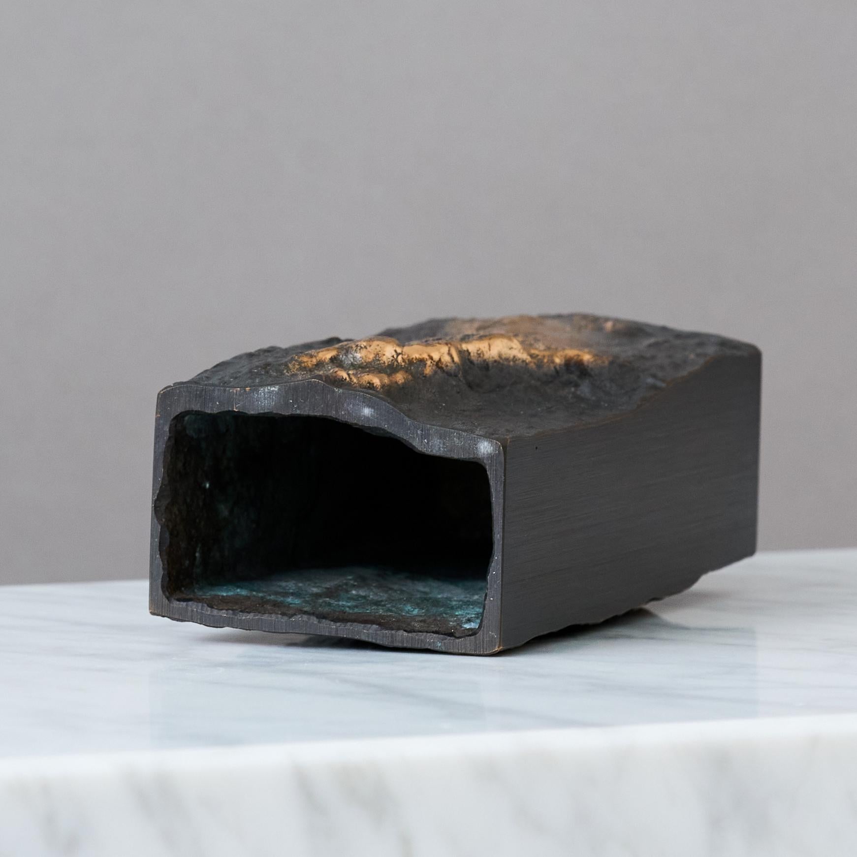 Brutalist Bronze Vase by Kaj Blomqvist for Rakennusvaline, Finland, 1960s For Sale 1