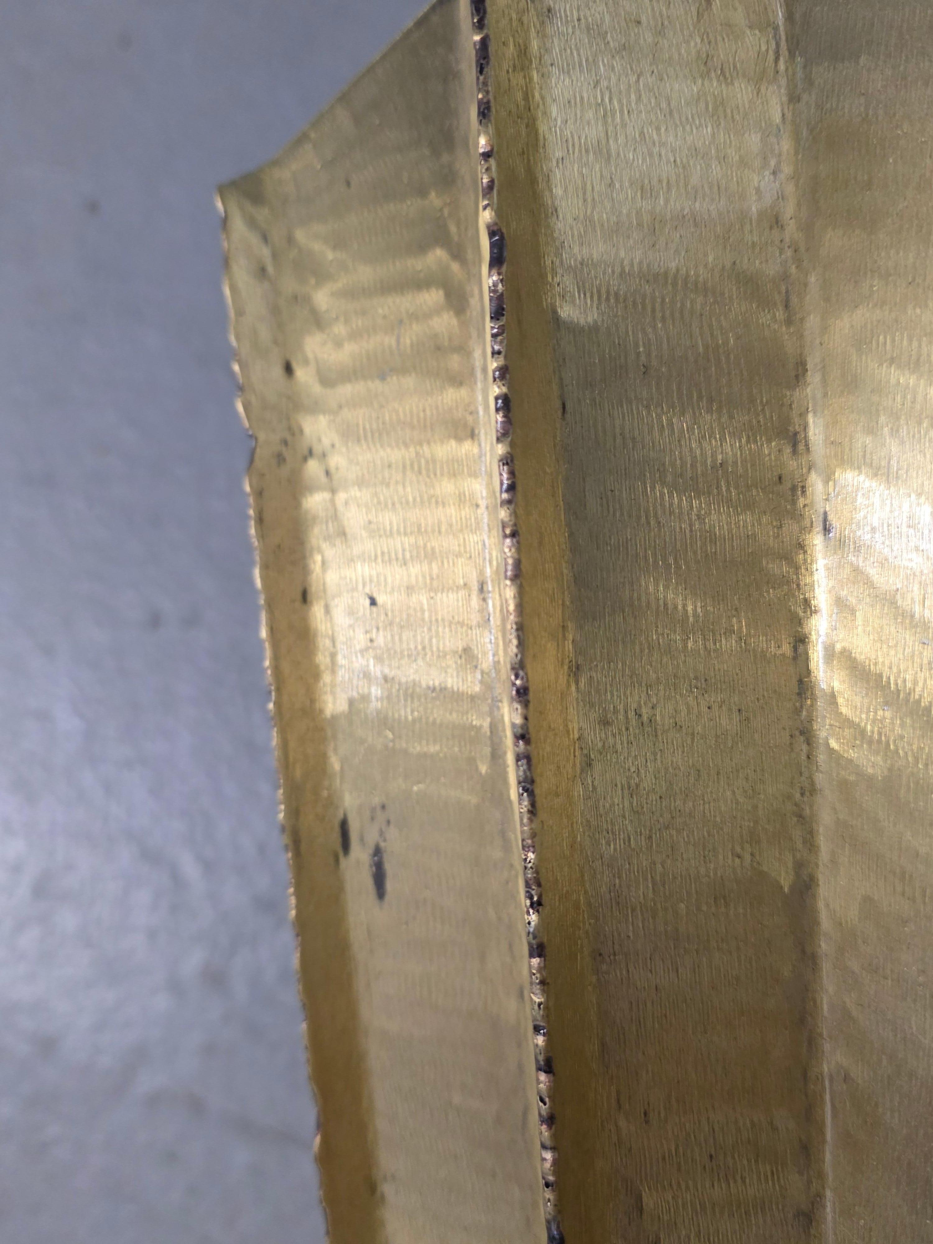 Brutalistischer bronze wandleuchter von Larry Lubow (Ende des 20. Jahrhunderts) im Angebot