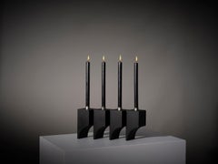 Portavelas Brutalista R:4 - Roble Negro Macizo - by Mokko