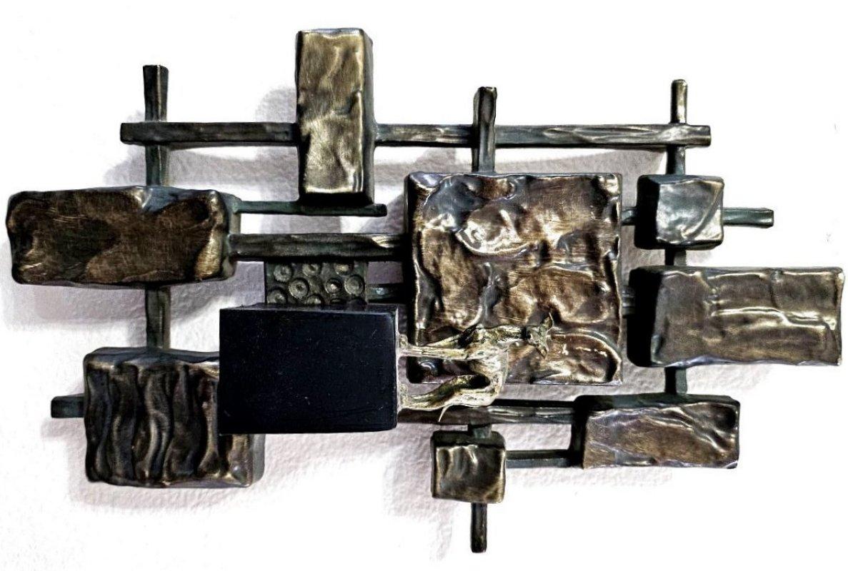 Brutalist Candle Sconce by Syroco - vintage, mid-century modern. For Sale 5