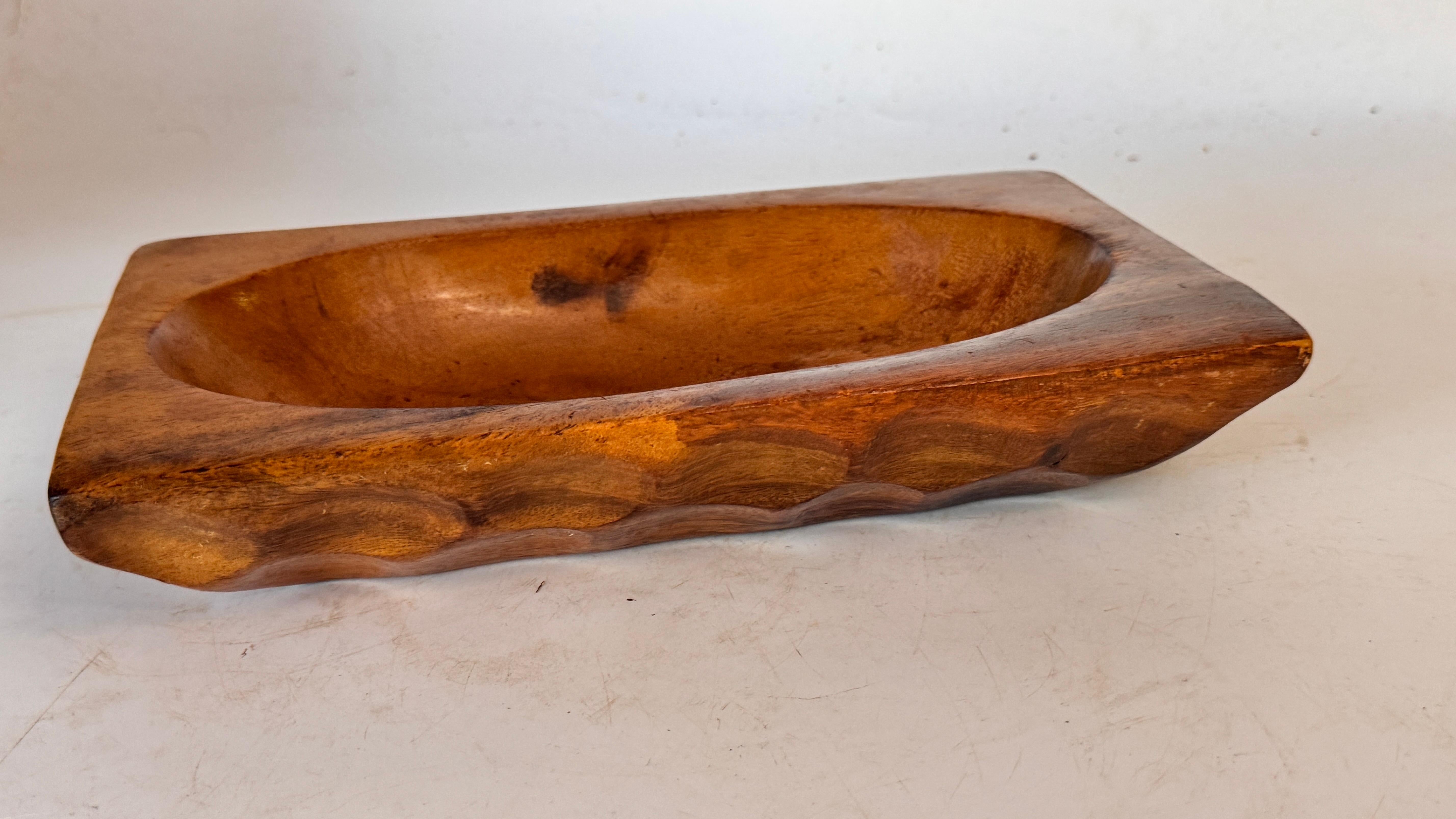 Vide poche Brutalist en Wood sculpté- Dans le style d'Alexandre Noll France 1950 Bon état - En vente à Auribeau sur Siagne, FR