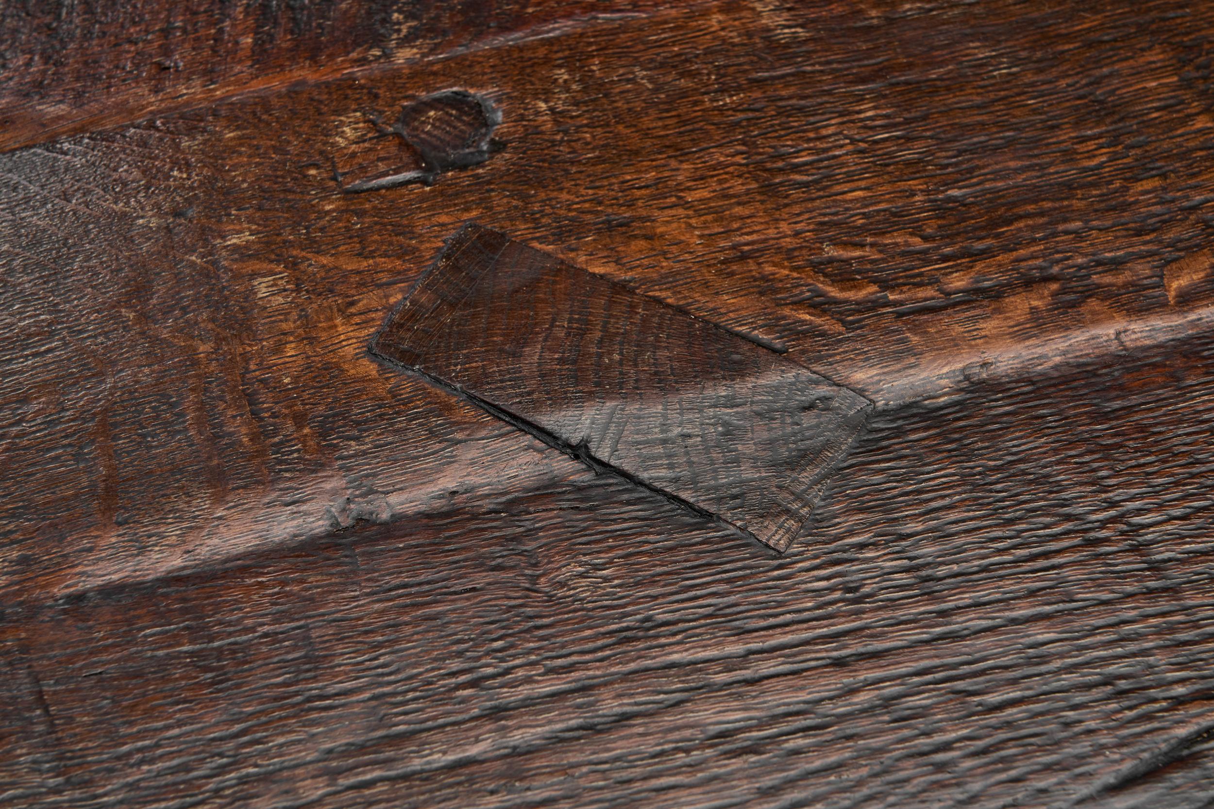 Brutalist Carved Wooden Coffee Table, Europe Mid-20th Century For Sale 6