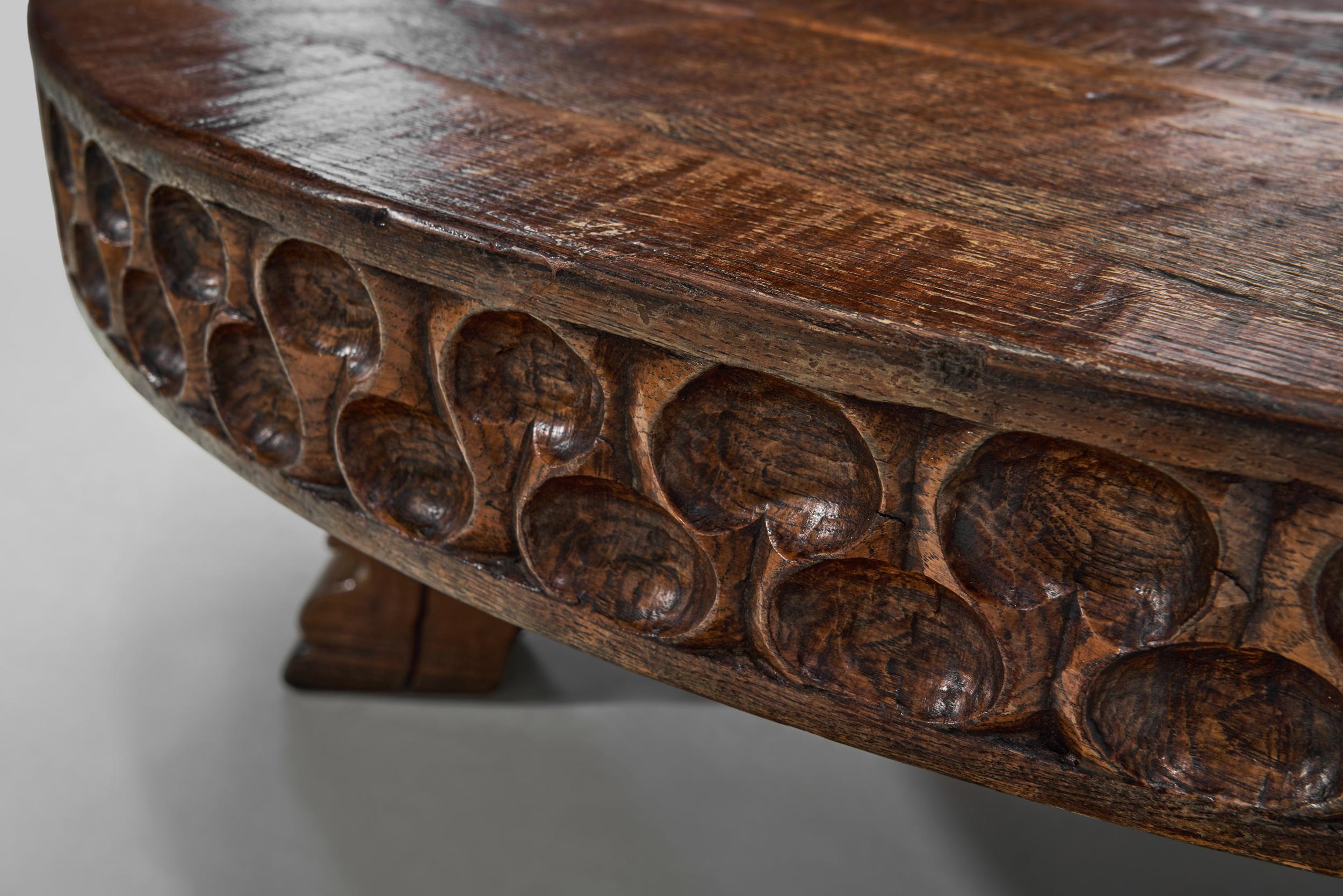 Brutalist Carved Wooden Coffee Table, Europe Mid-20th Century For Sale 9