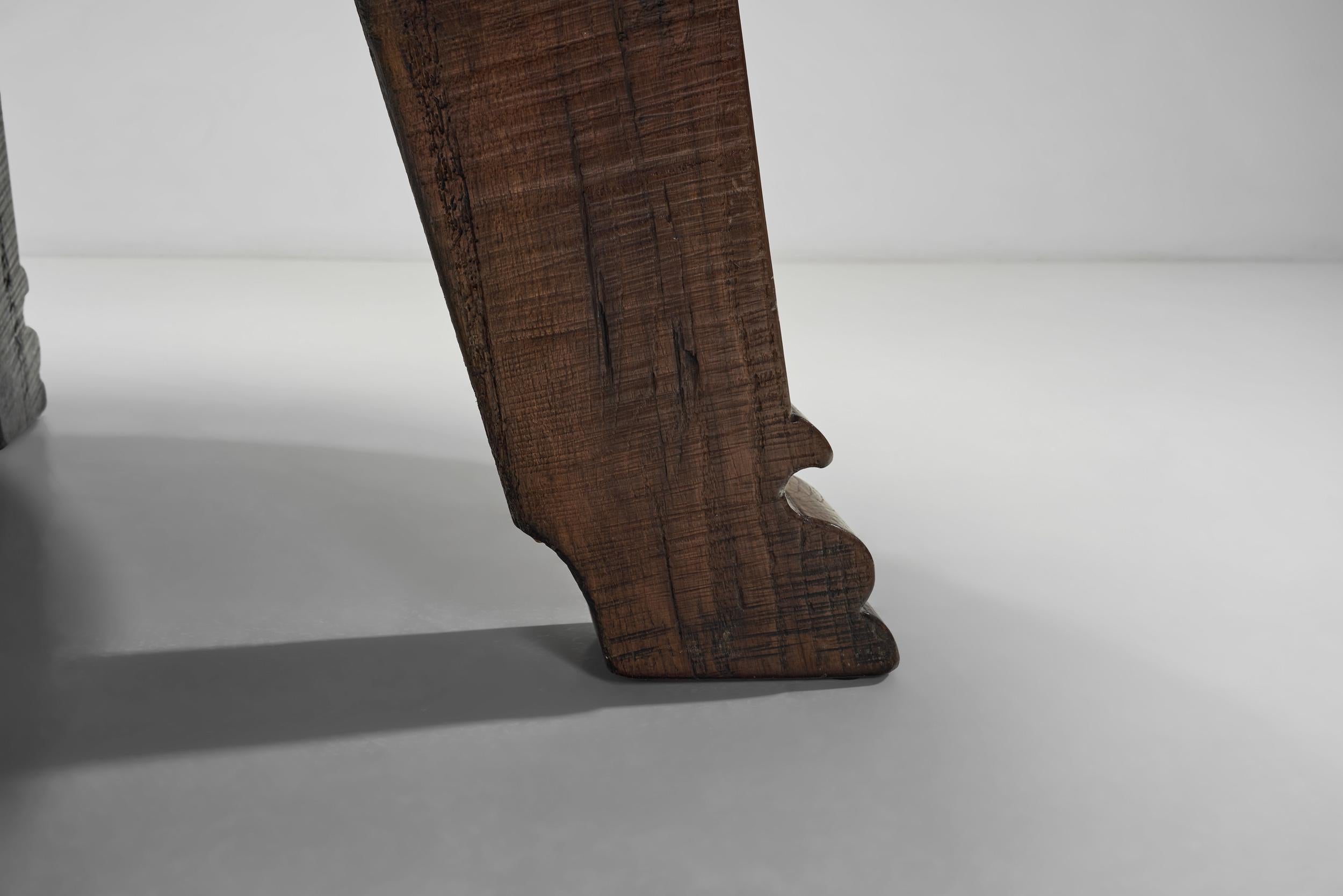 Brutalist Carved Wooden Coffee Table, Europe Mid-20th Century For Sale 12