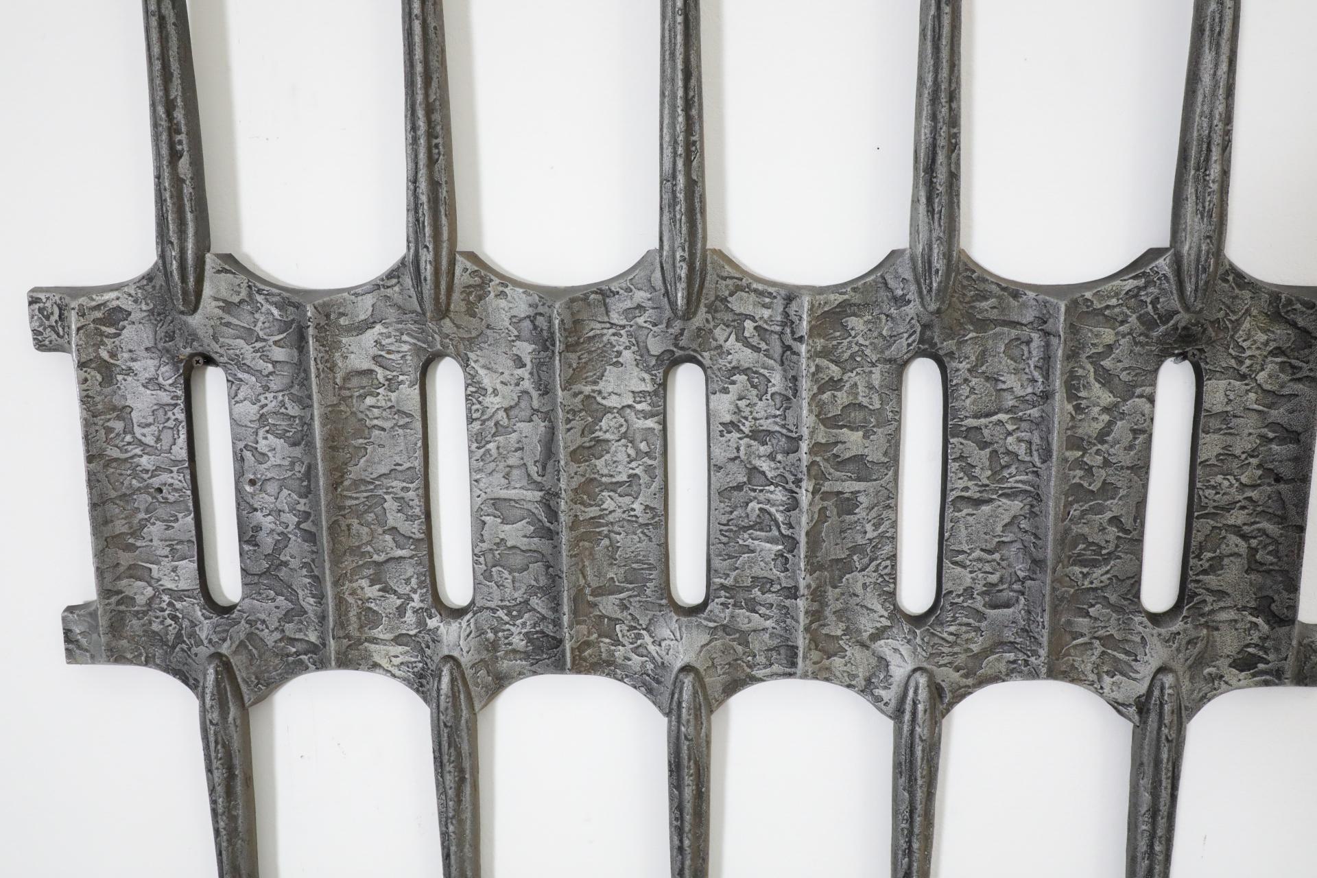 20ième siècle Panneau de porte brutaliste en aluminium coulé, Allemagne, années 1970 en vente
