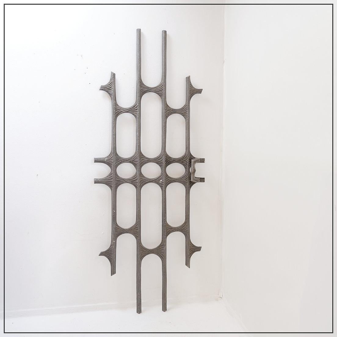 Brutalist Cast Aluminum Door Panel in the style of Paul Evans, 1960s For Sale 11