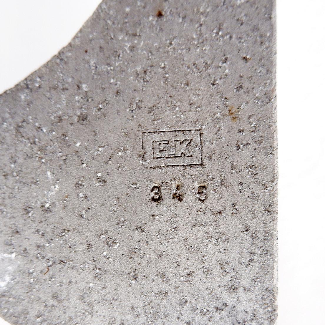 Brutalist Cast Aluminum Door Panel in the style of Paul Evans, 1960s For Sale 2