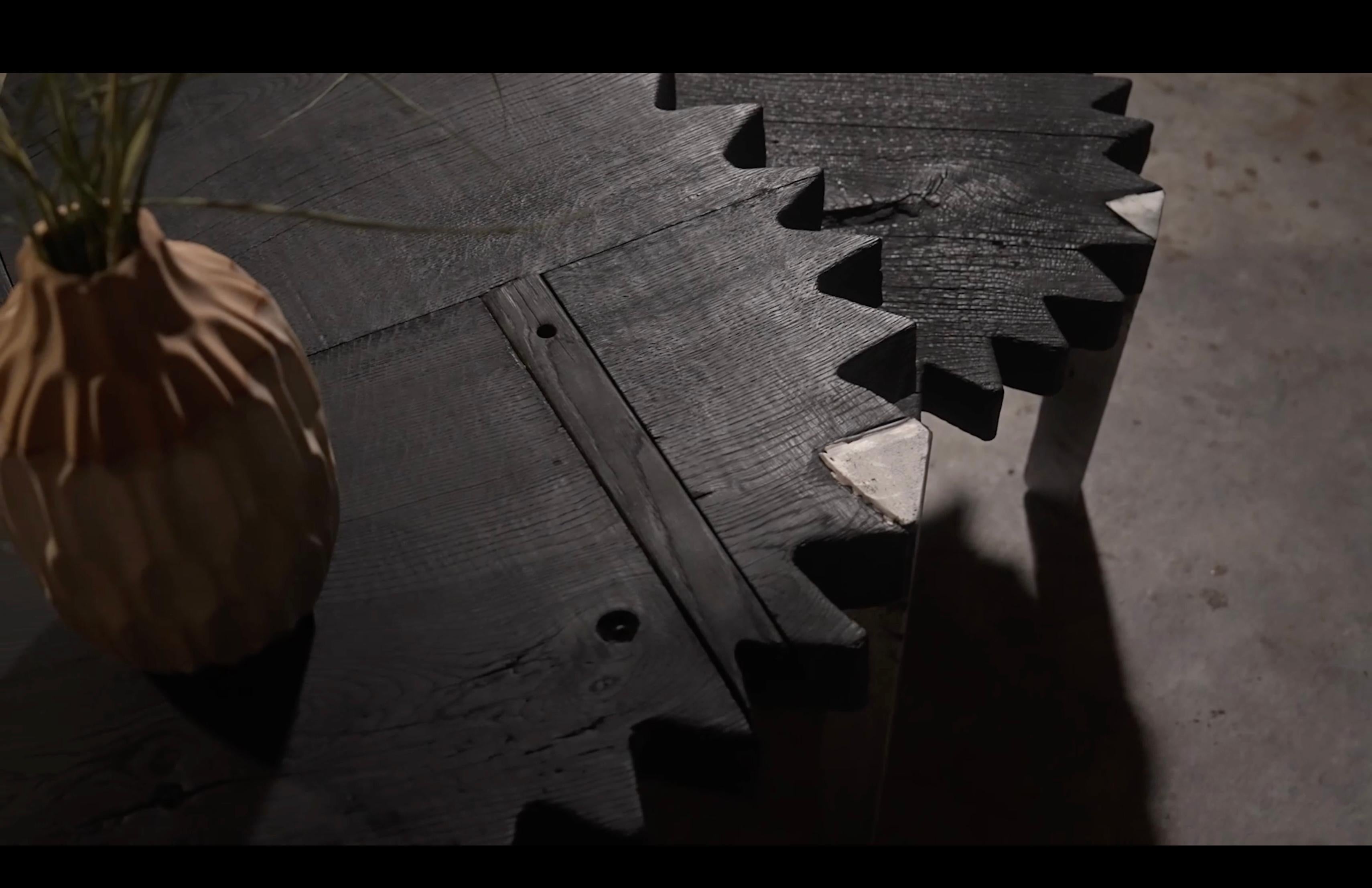 Moldave Table basse brutaliste fabriquée à la main par Sergio Vulpe en vente