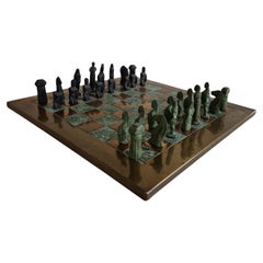 Ensemble d'échecs brutaliste en bronze moulé avec planche de cuivre, années 1960
