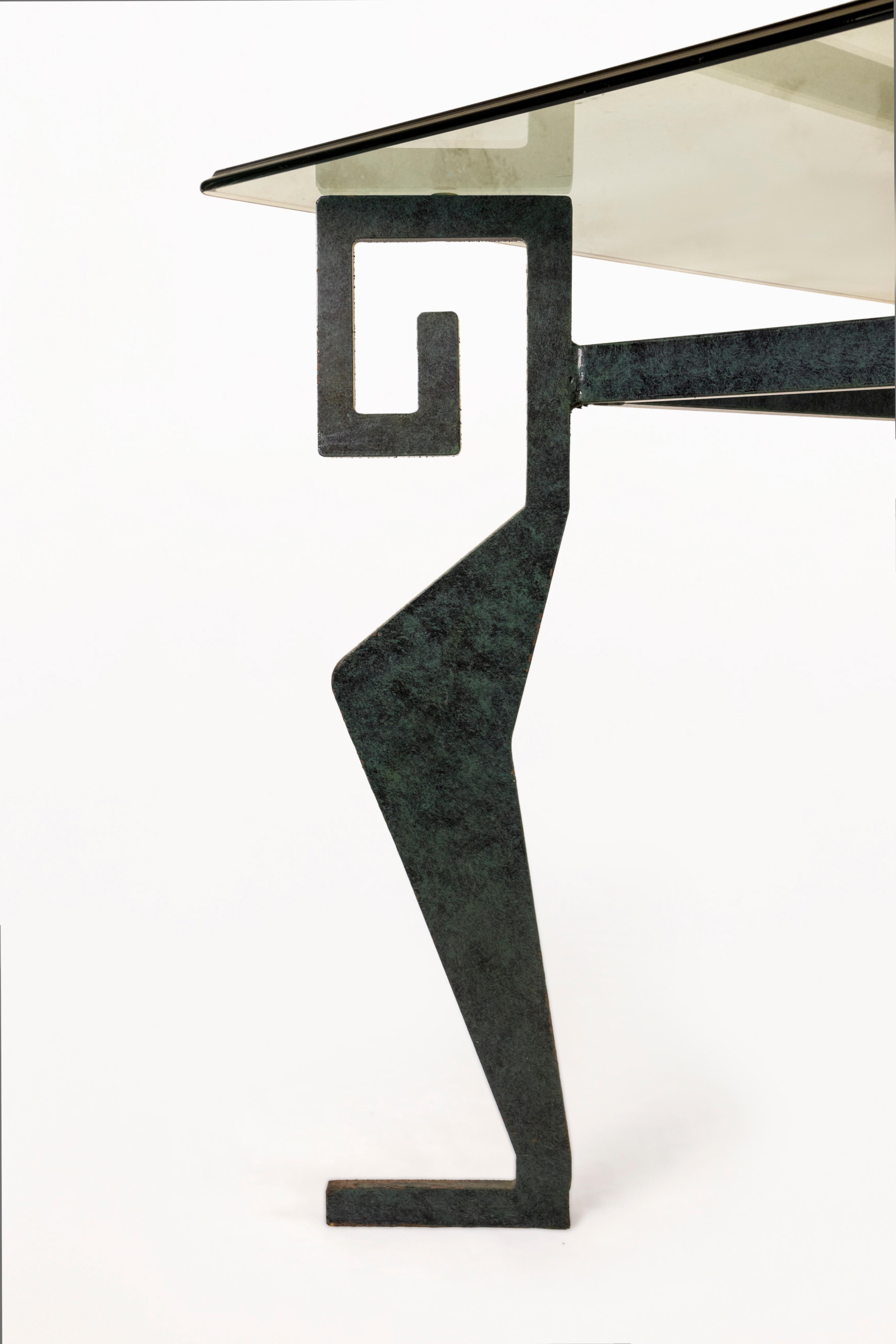 Tavolo da centro brutalista in ghisa di Valenti, CIRCA 1970, Spagna in vendita 1